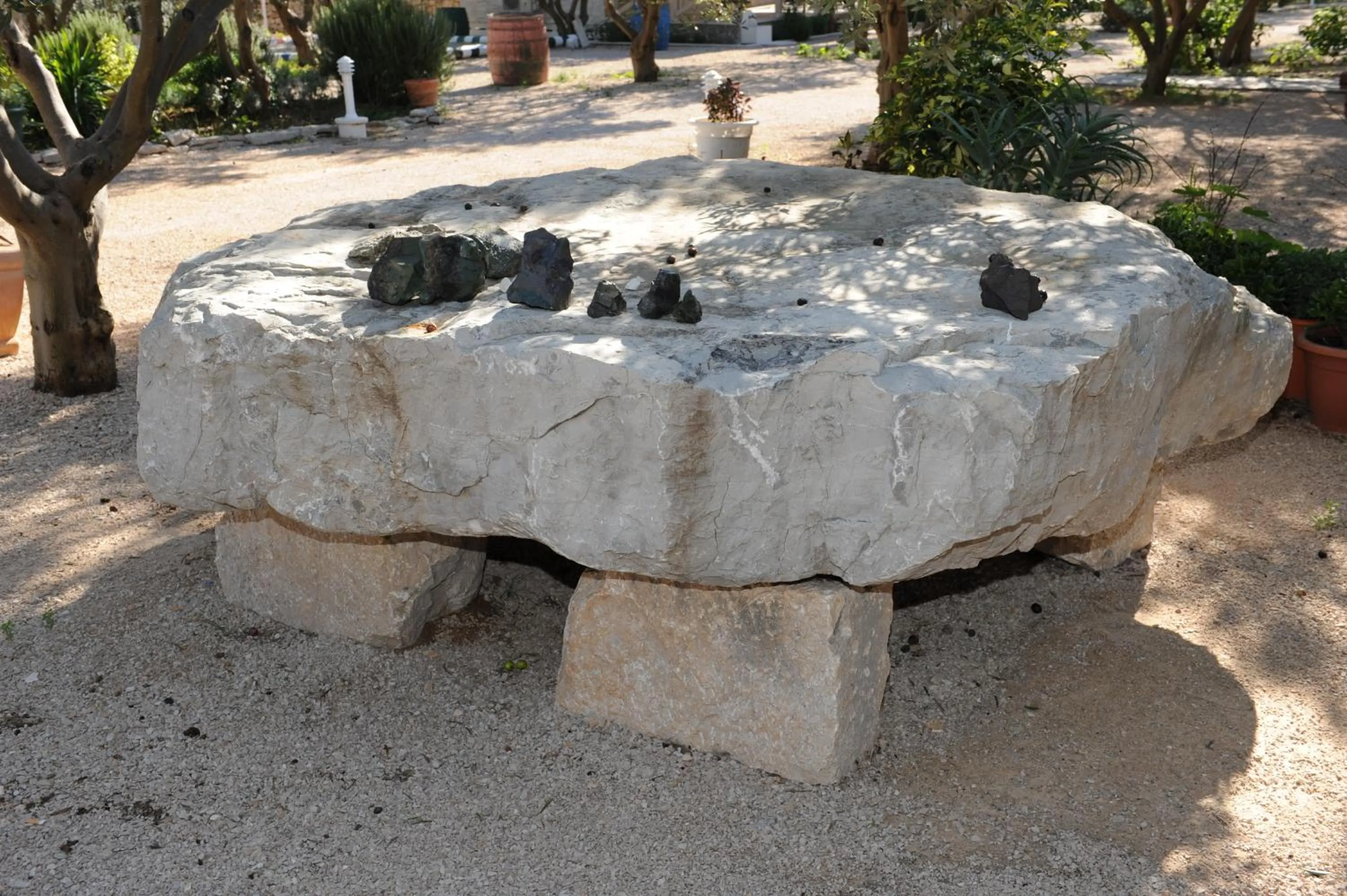 Decorative detail in Mobile Homes Holiday Olive Garden