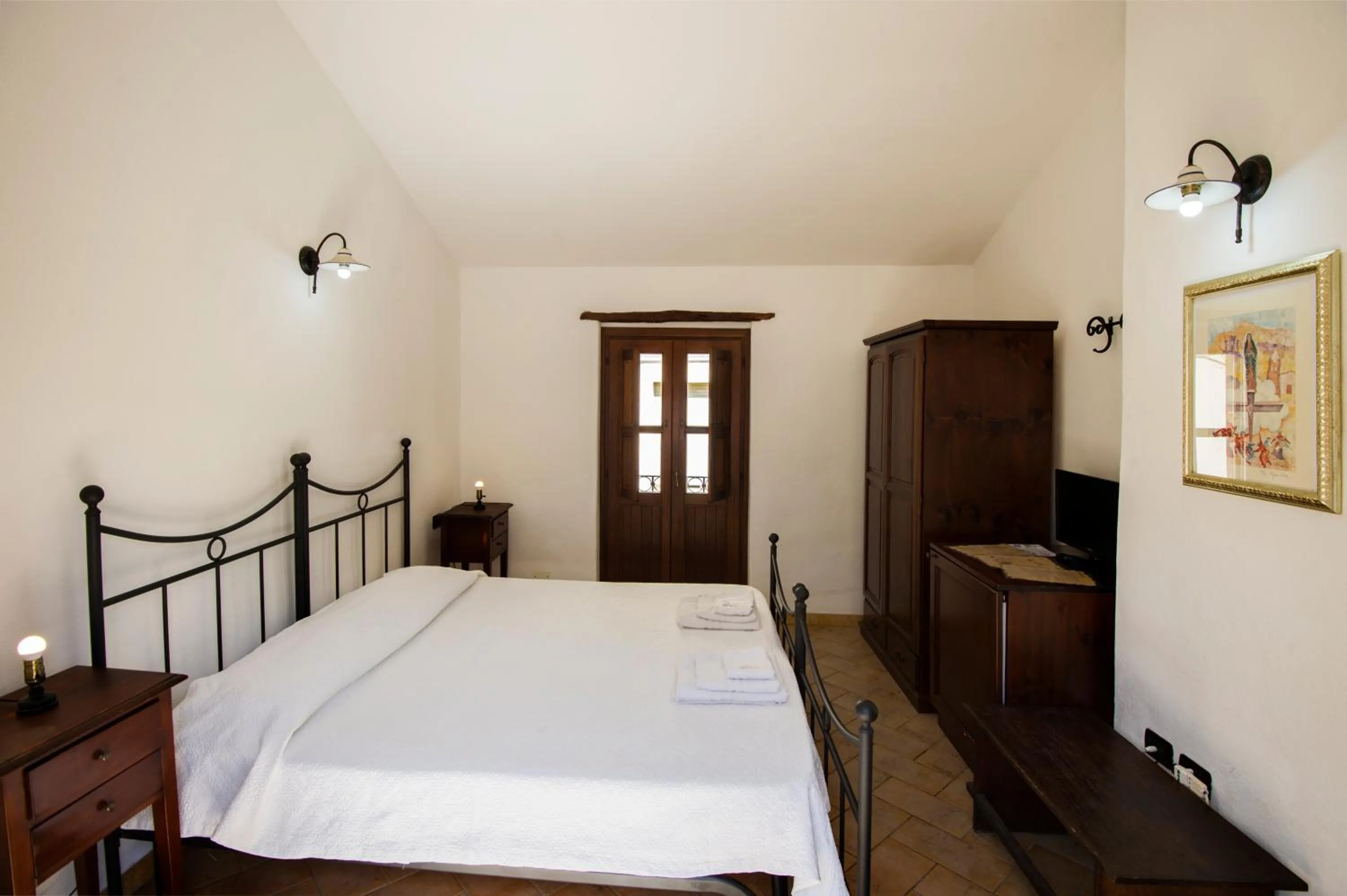 Bed in Antico Borgo