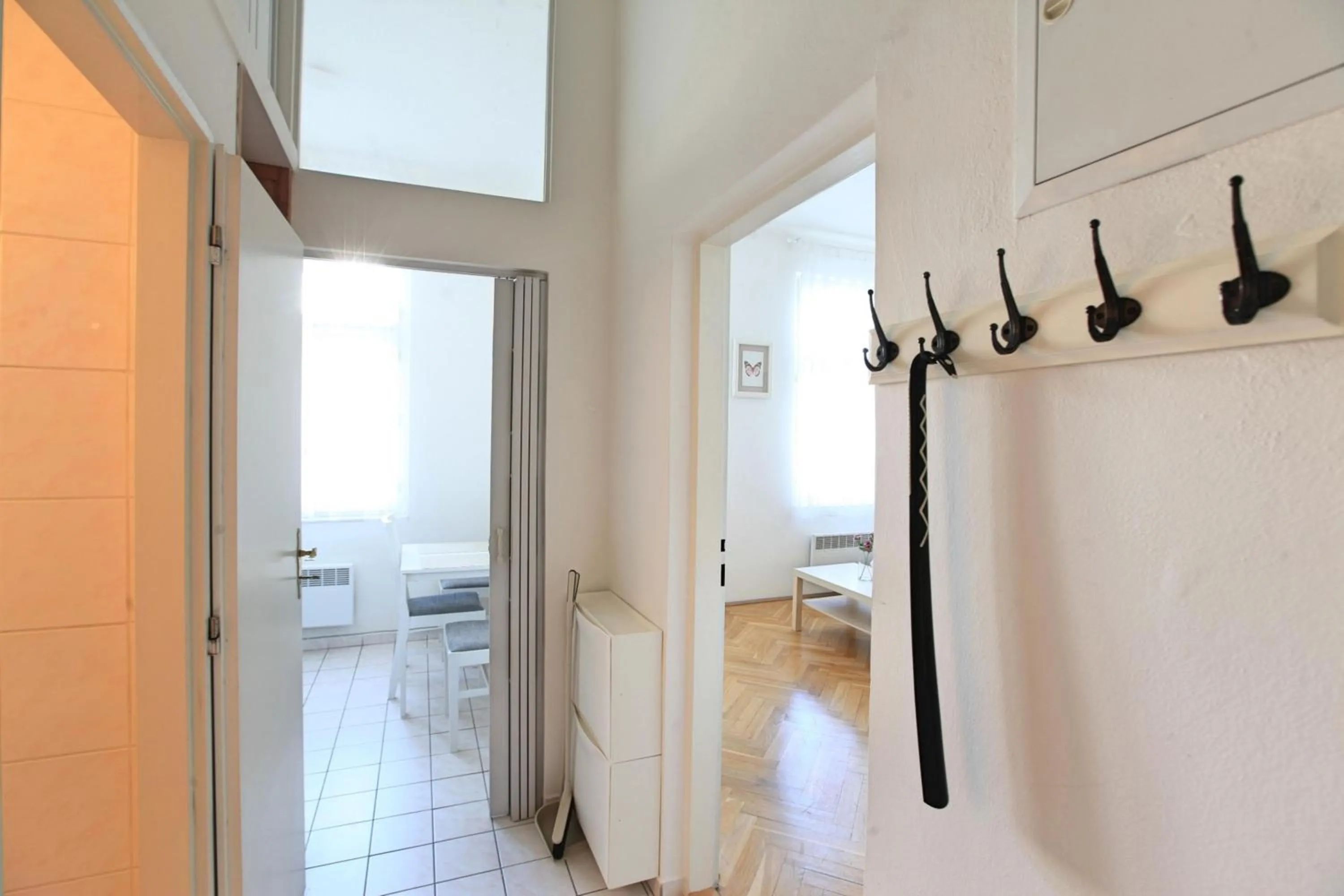 Area and facilities in Angel City Aparthotel