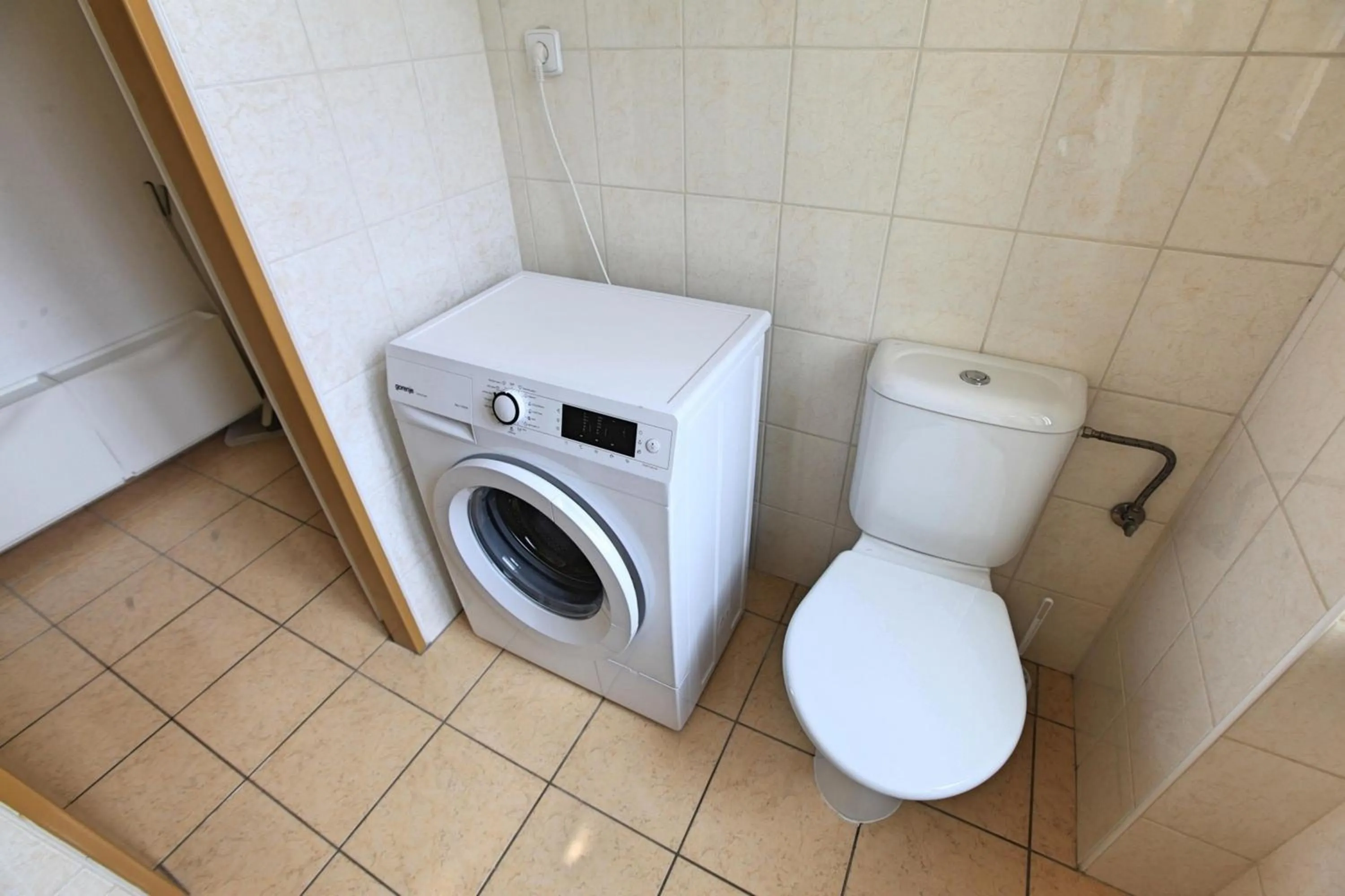 Toilet in Angel City Aparthotel