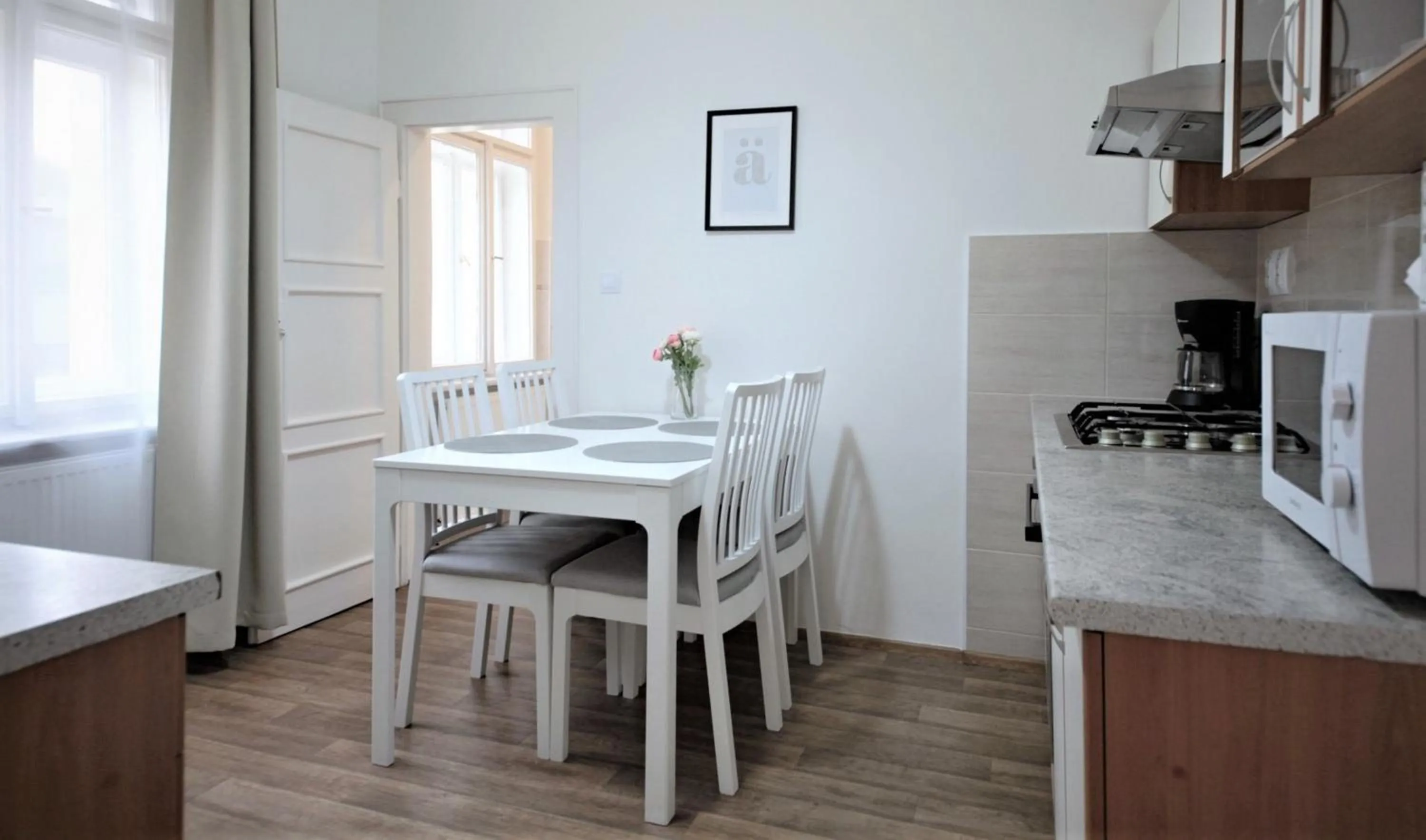 Angel City Aparthotel