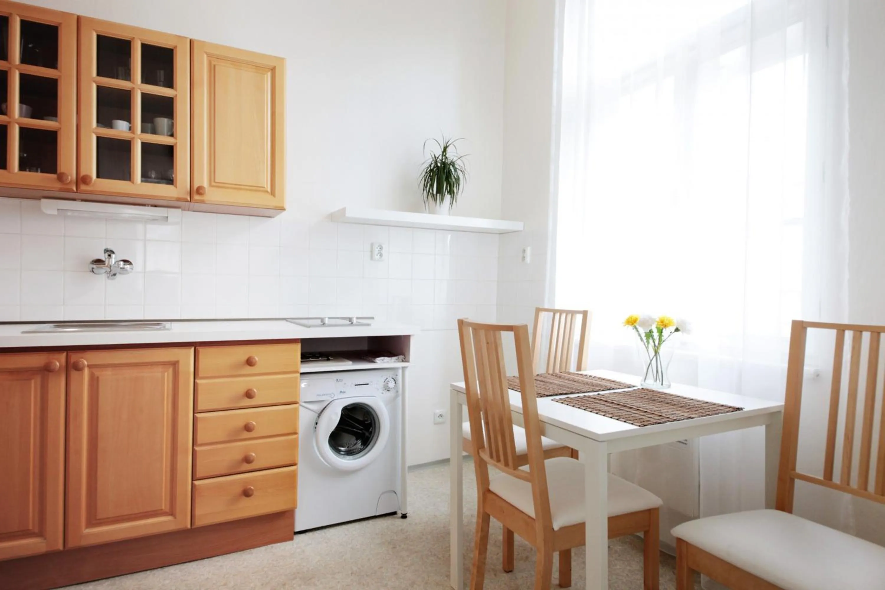 Angel City Aparthotel