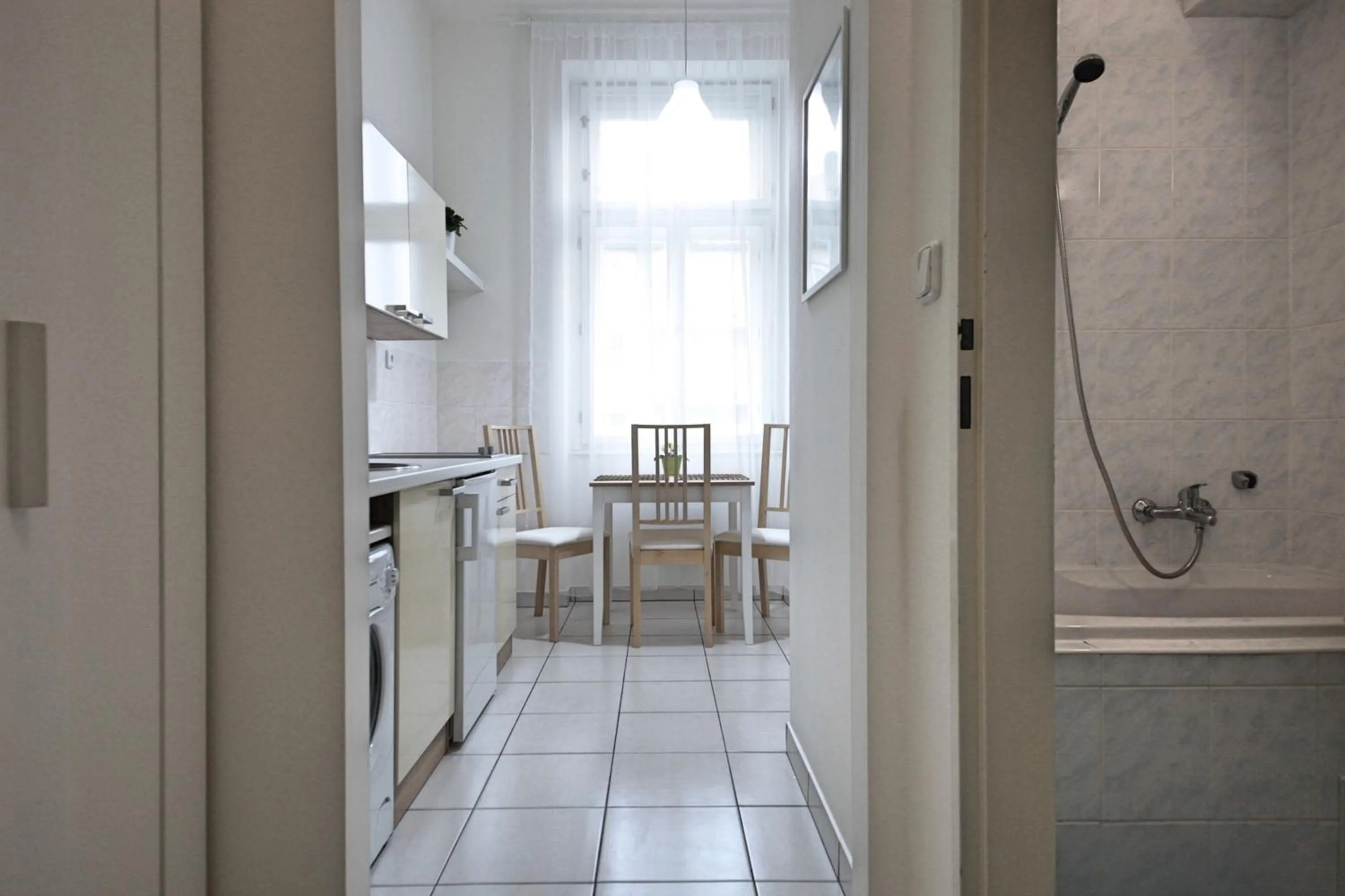 Bathroom in Angel City Aparthotel