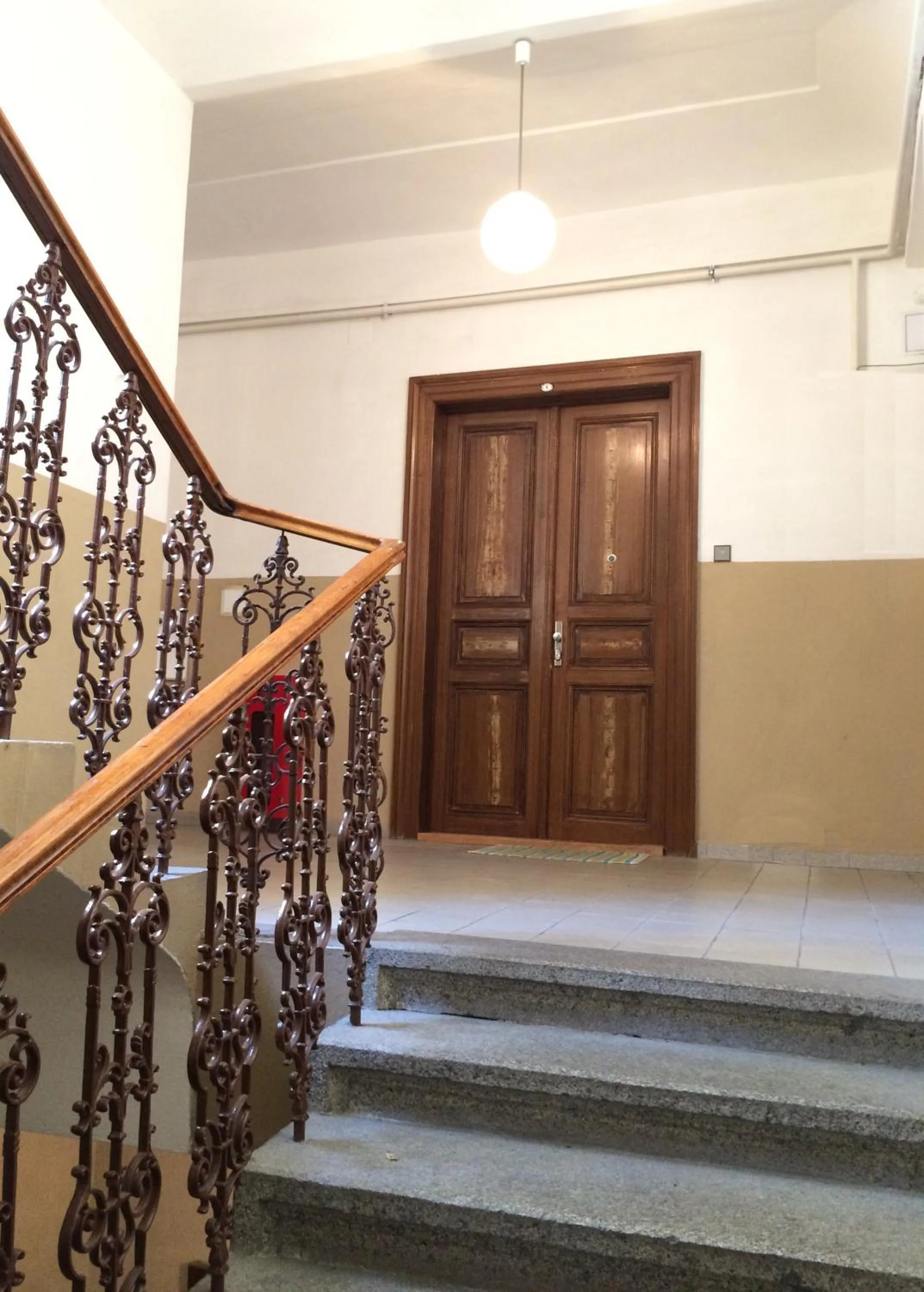 Property building in Angel City Aparthotel