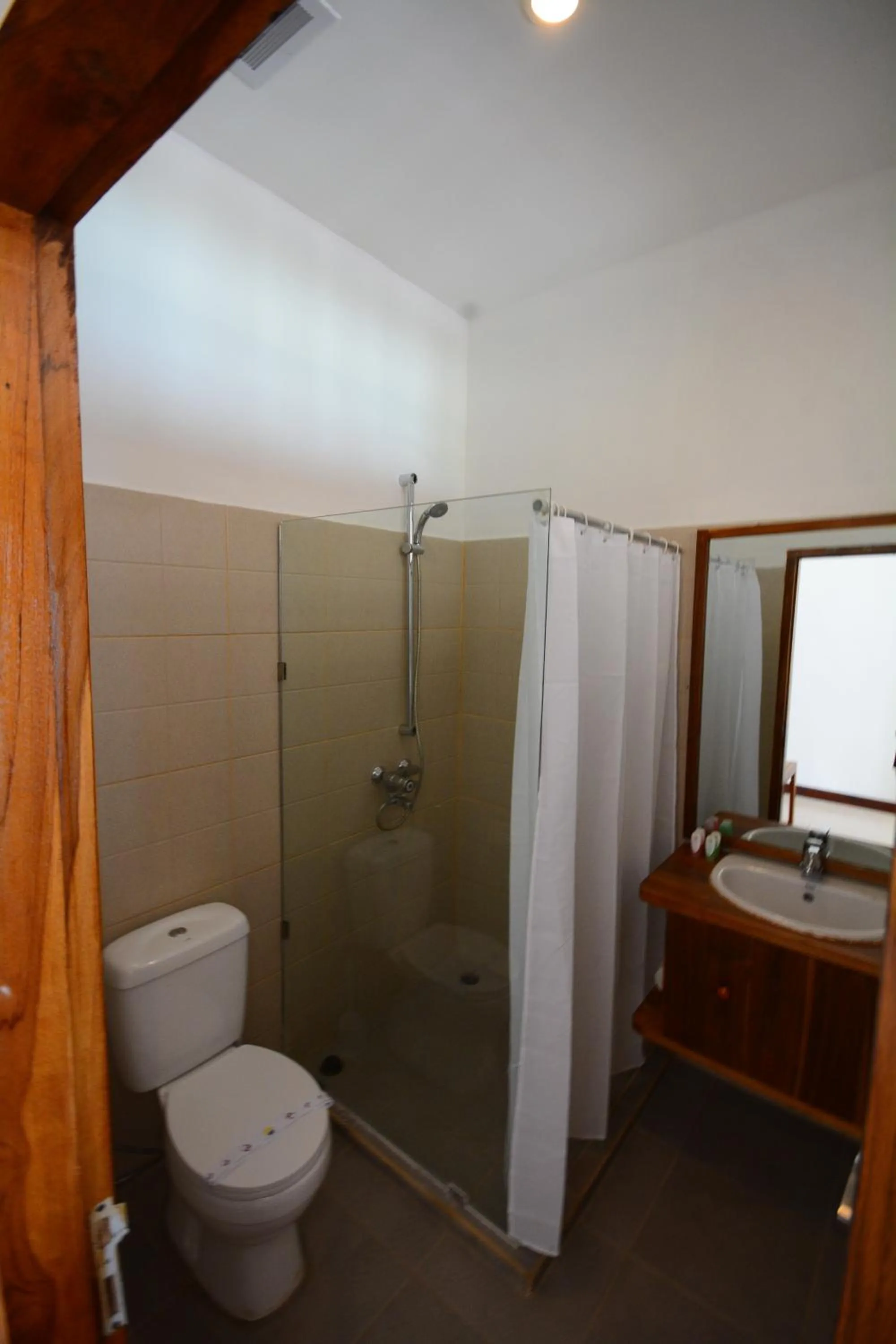 Bathroom in Sunset Hill Hotel