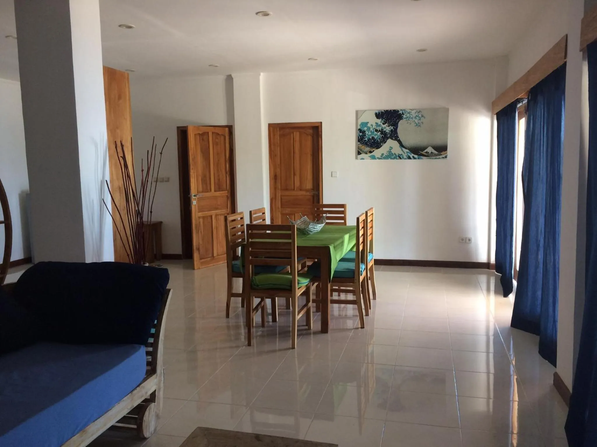 Dining area in Sunset Hill Hotel