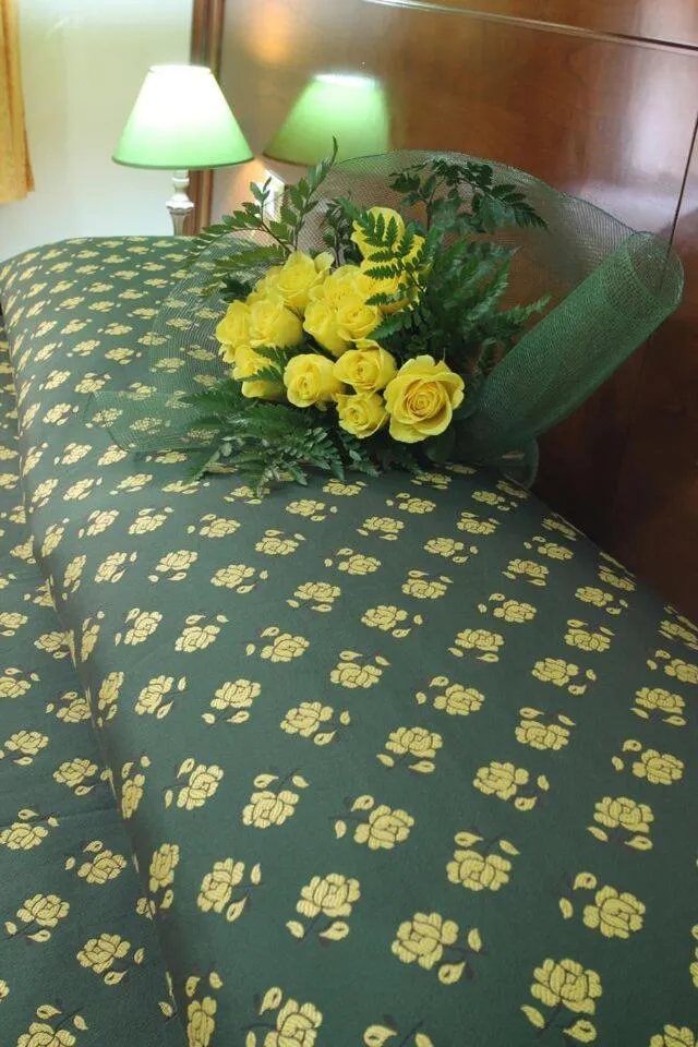 Decorative detail, Bed in Rosetta