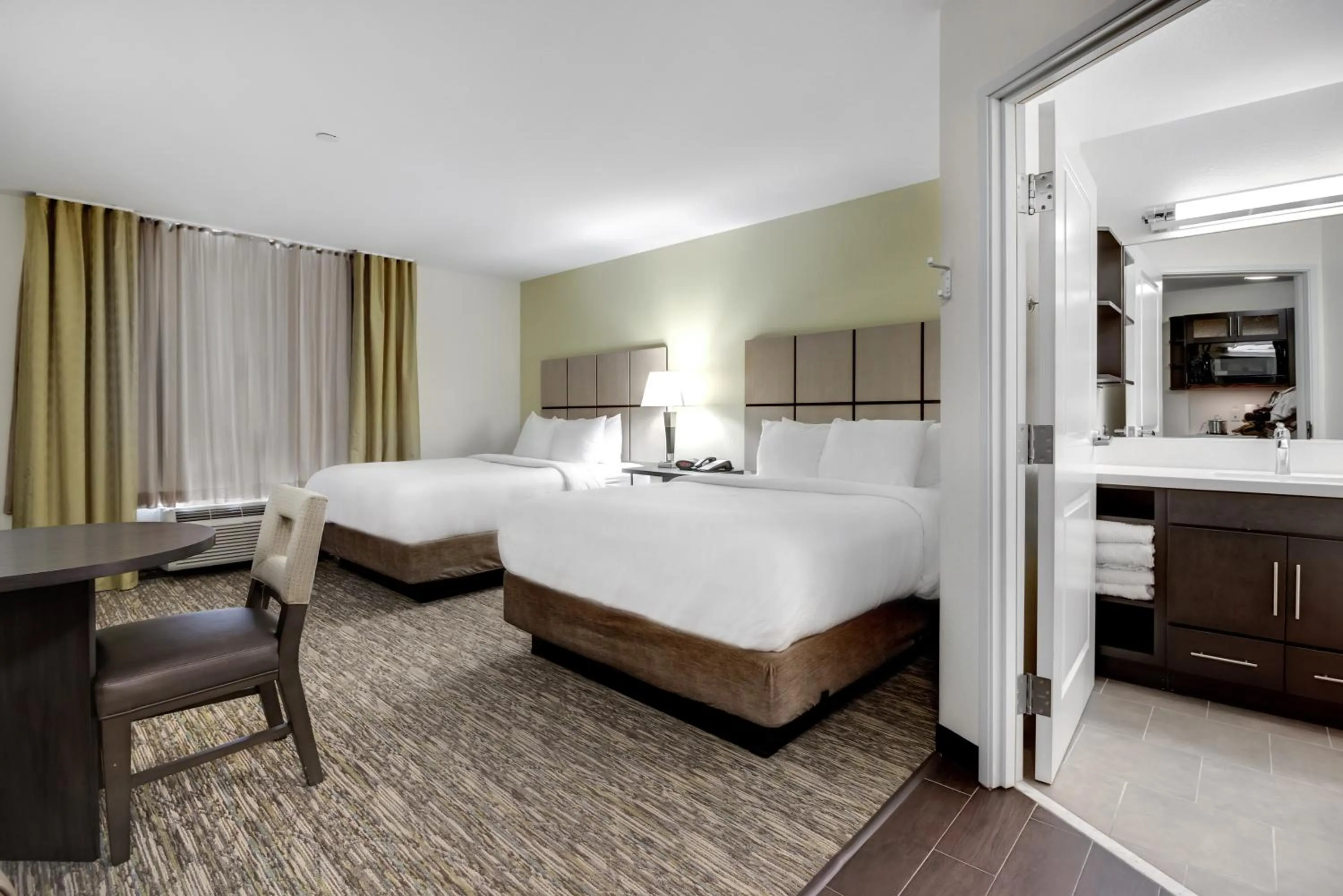 Bedroom, Bed in Candlewood Suites Waco by IHG