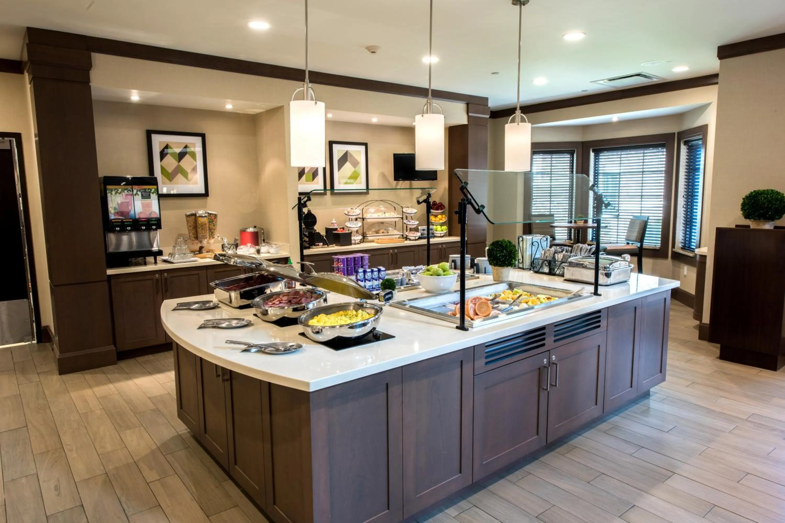 Breakfast in Staybridge Suites Albany Wolf Rd-Colonie Center by IHG