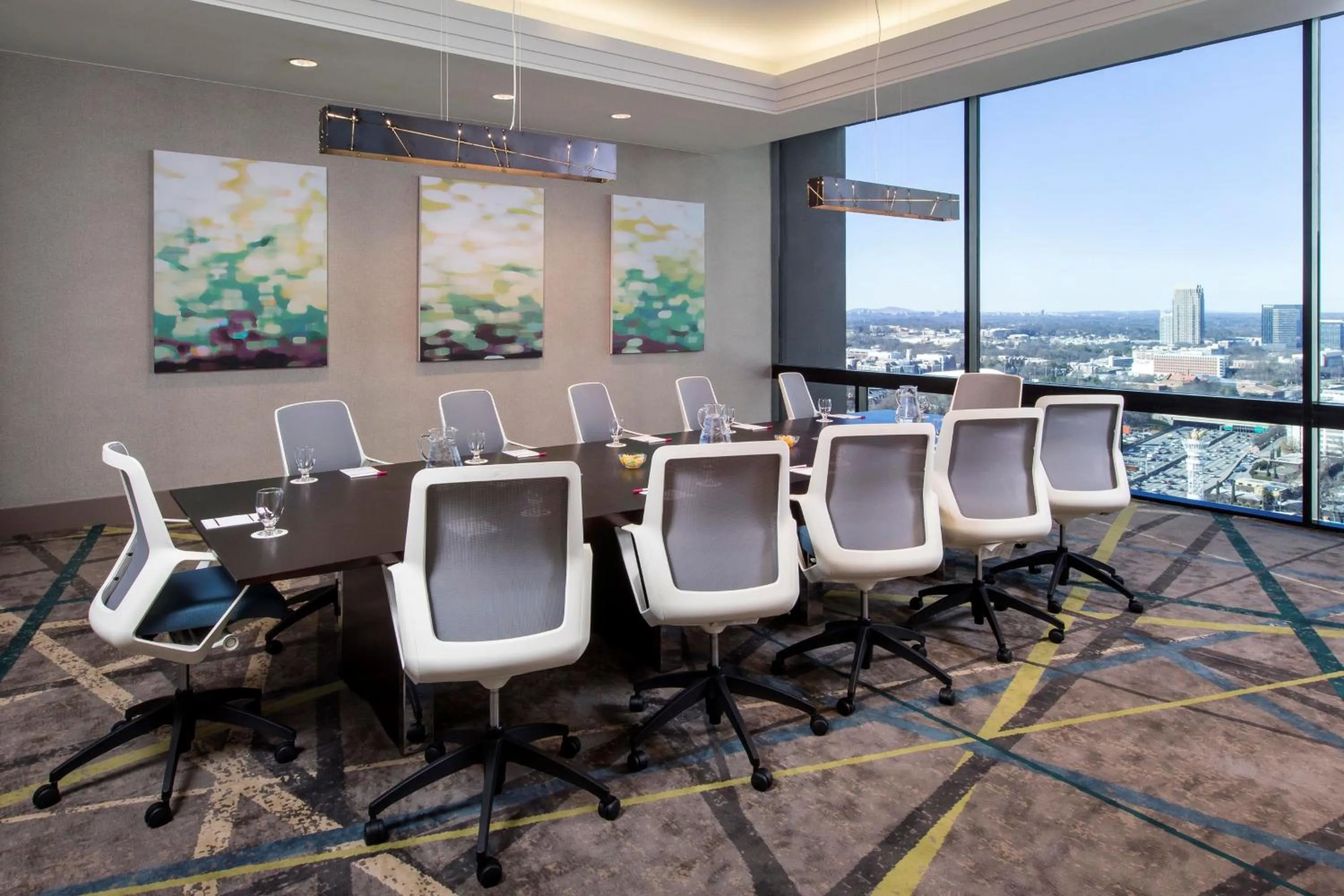 Meeting/conference room in Staybridge Suites Atlanta - Midtown by IHG