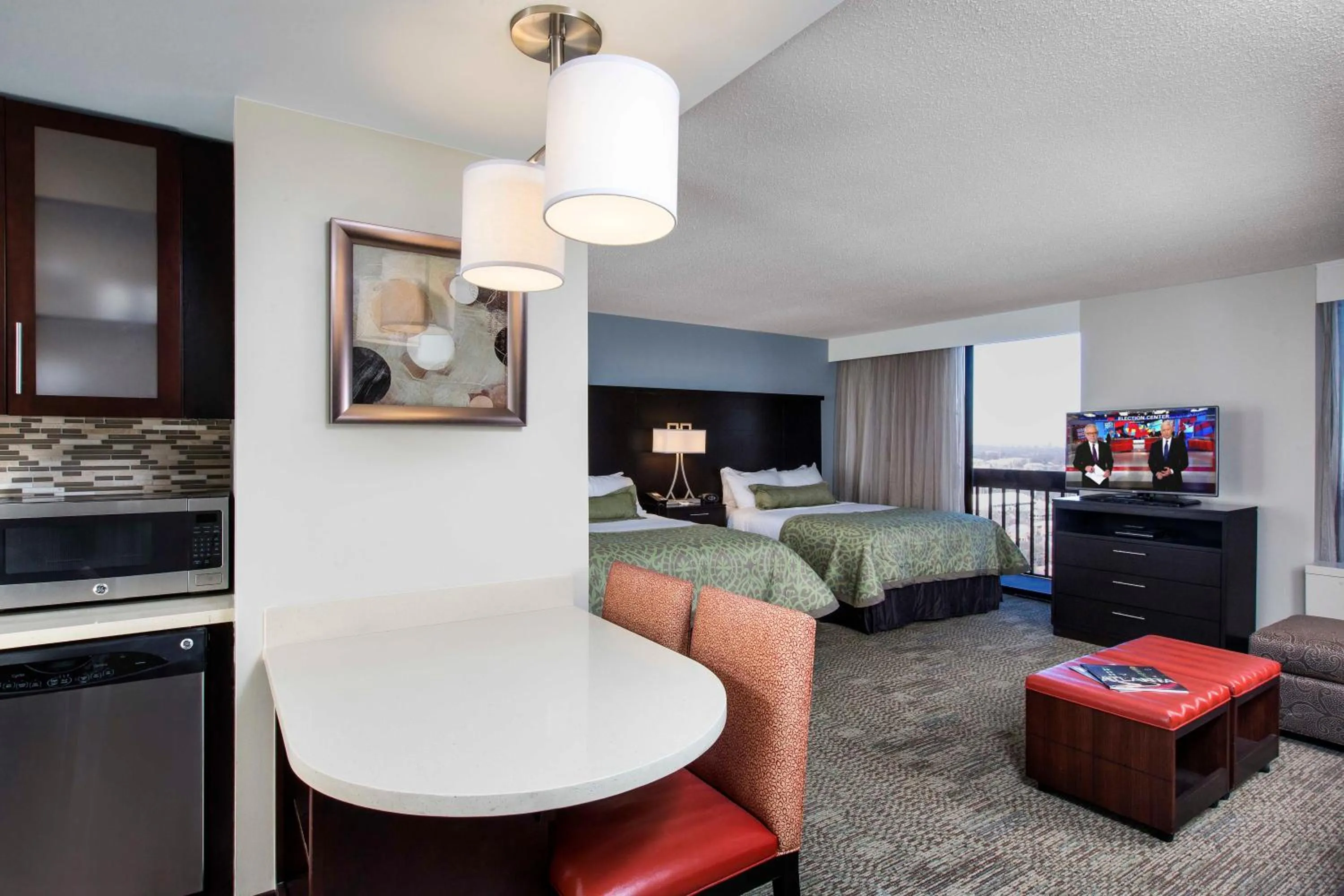 Photo of the whole room, Bed in Staybridge Suites Atlanta - Midtown by IHG