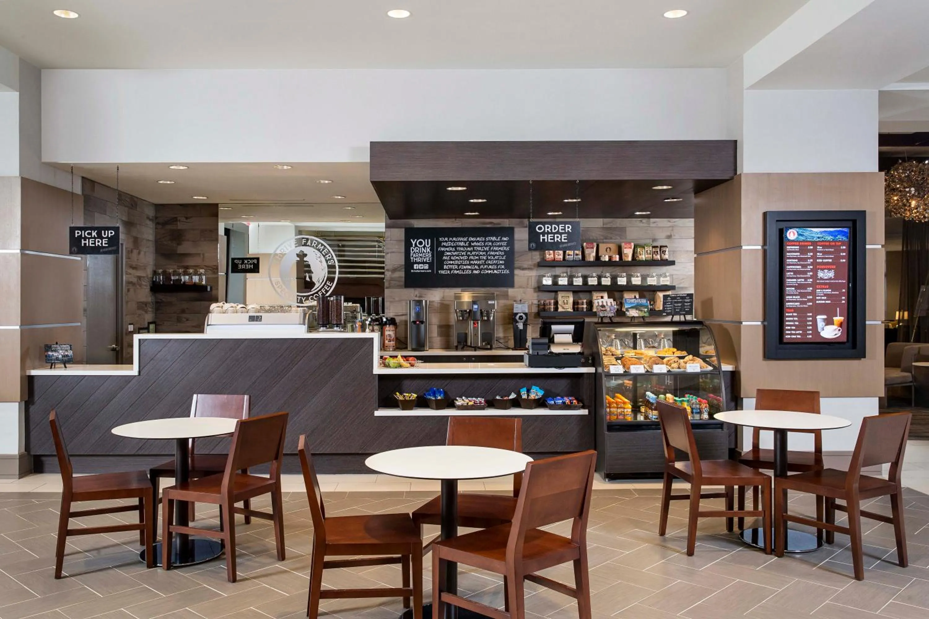 Food and drinks in Staybridge Suites Atlanta - Midtown by IHG