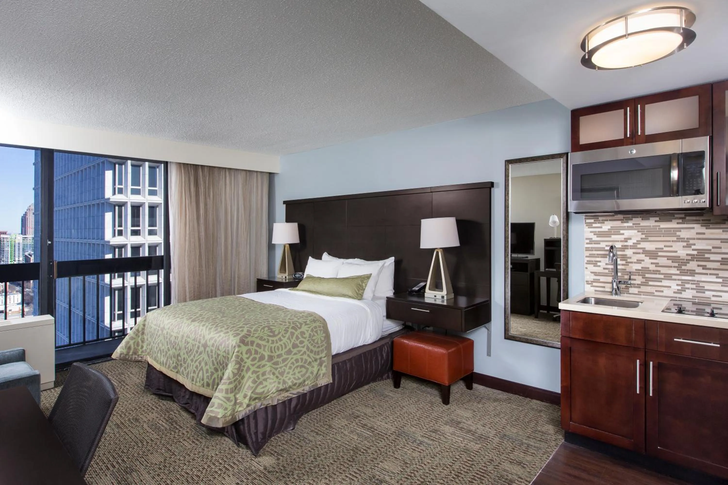 Bedroom, Bed in Staybridge Suites Atlanta - Midtown by IHG