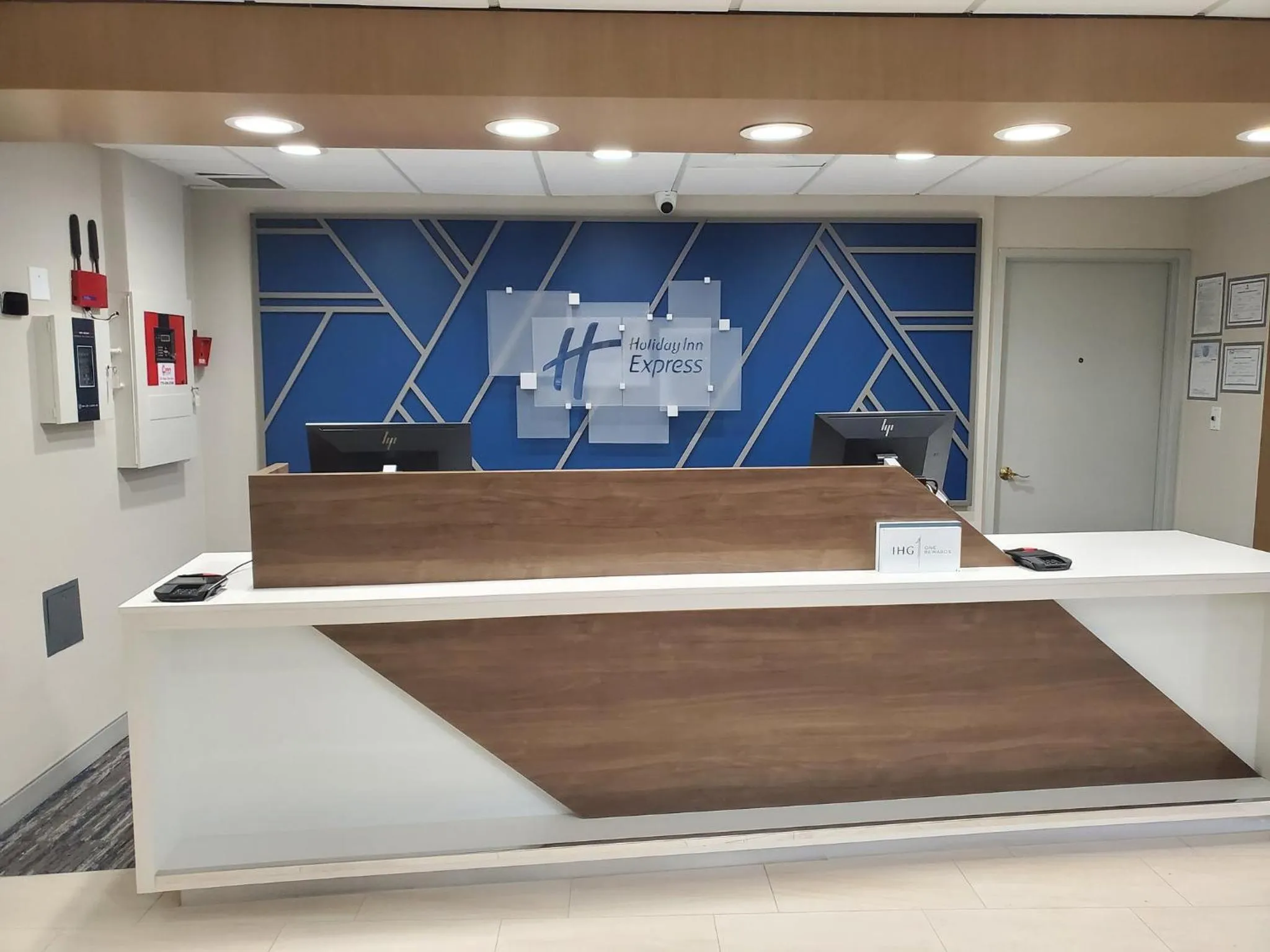 Property building in Holiday Inn Express - Atlanta-Kennesaw by IHG