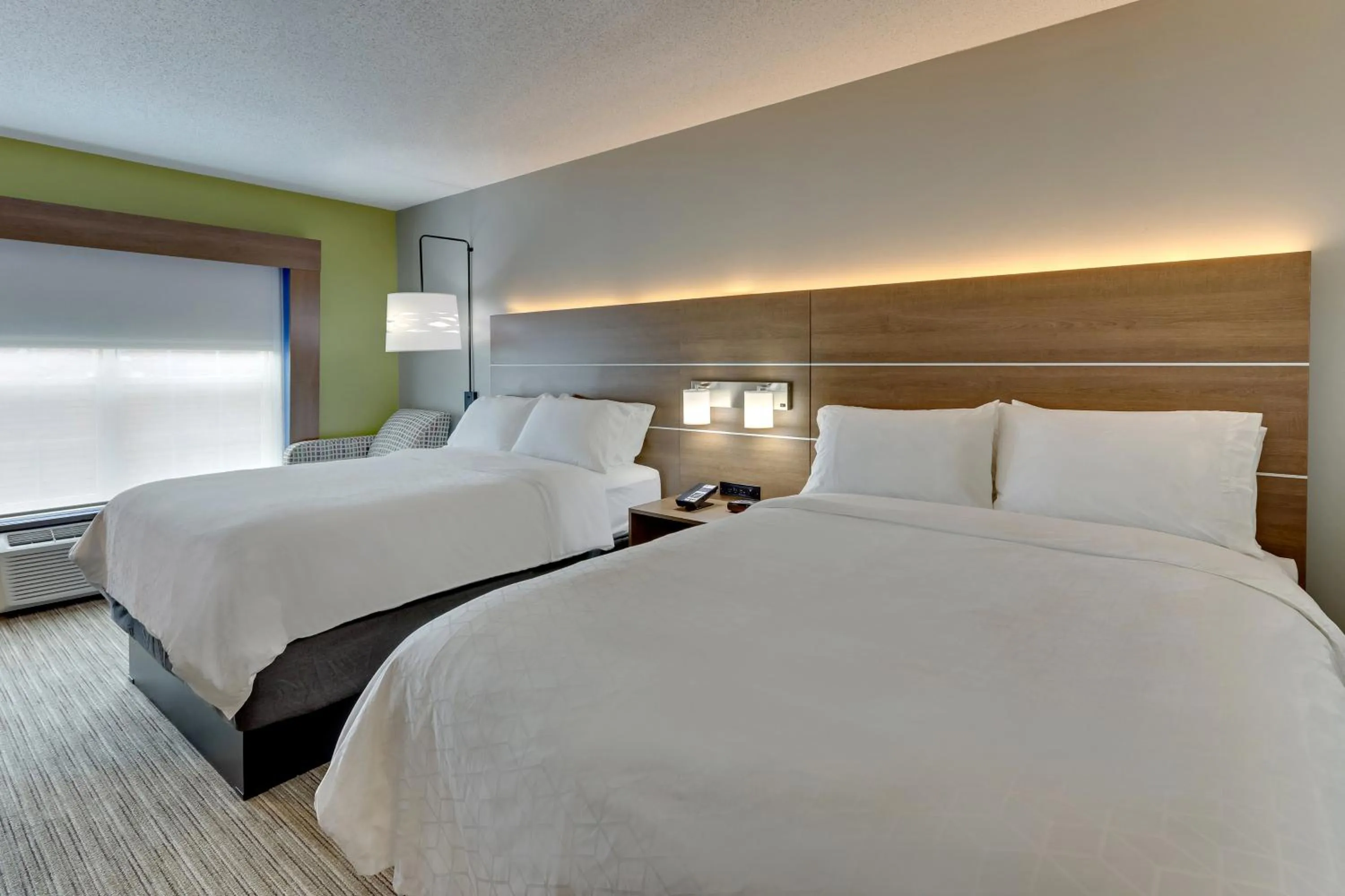 Photo of the whole room, Bed in Holiday Inn Express & Suites Bad Axe by IHG
