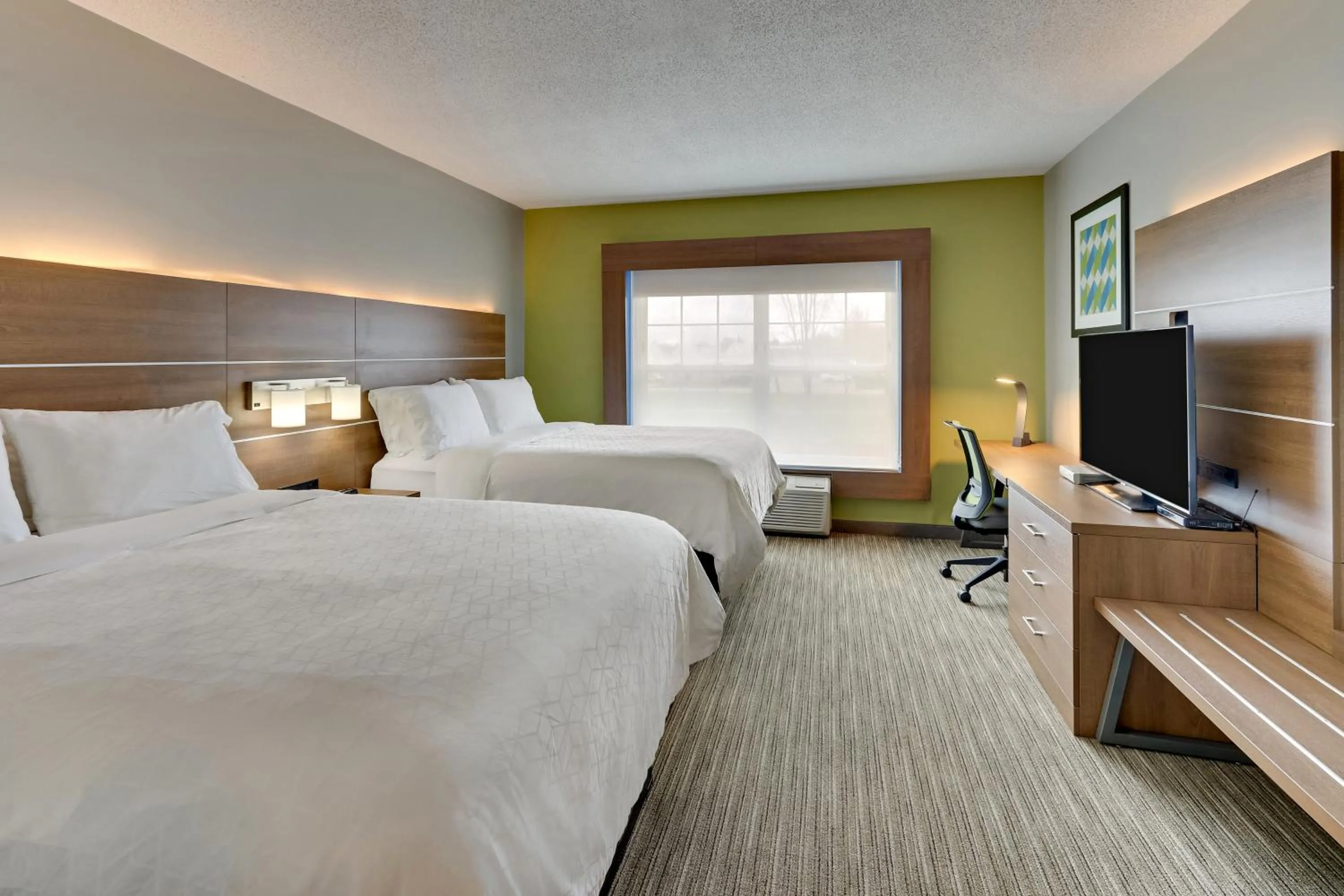 Photo of the whole room, Bed in Holiday Inn Express & Suites Bad Axe by IHG