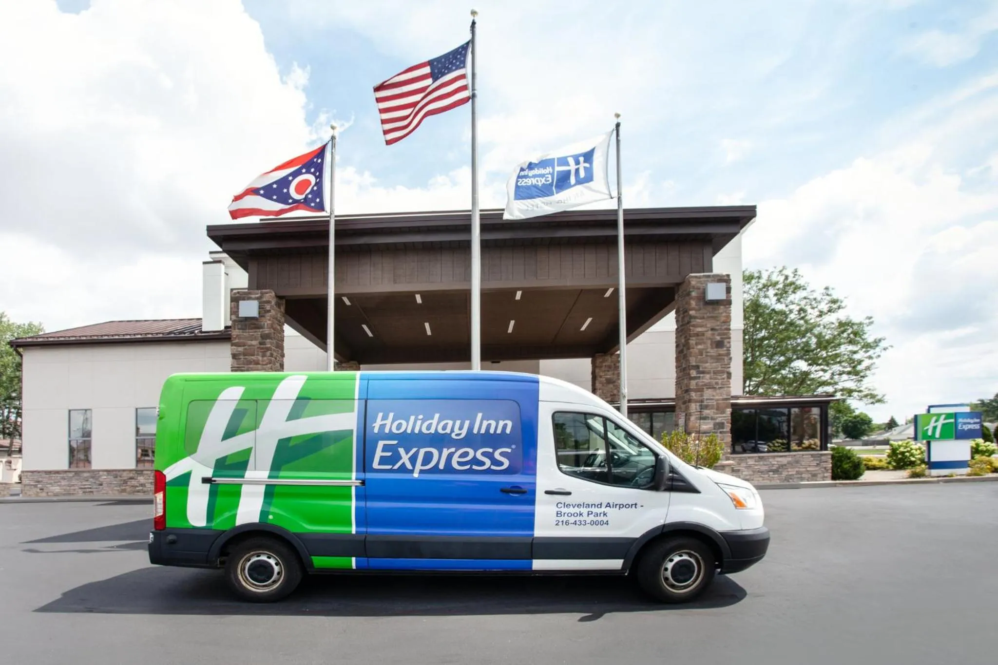 Property building in Holiday Inn Express Cleveland Airport - Brook Park by IHG