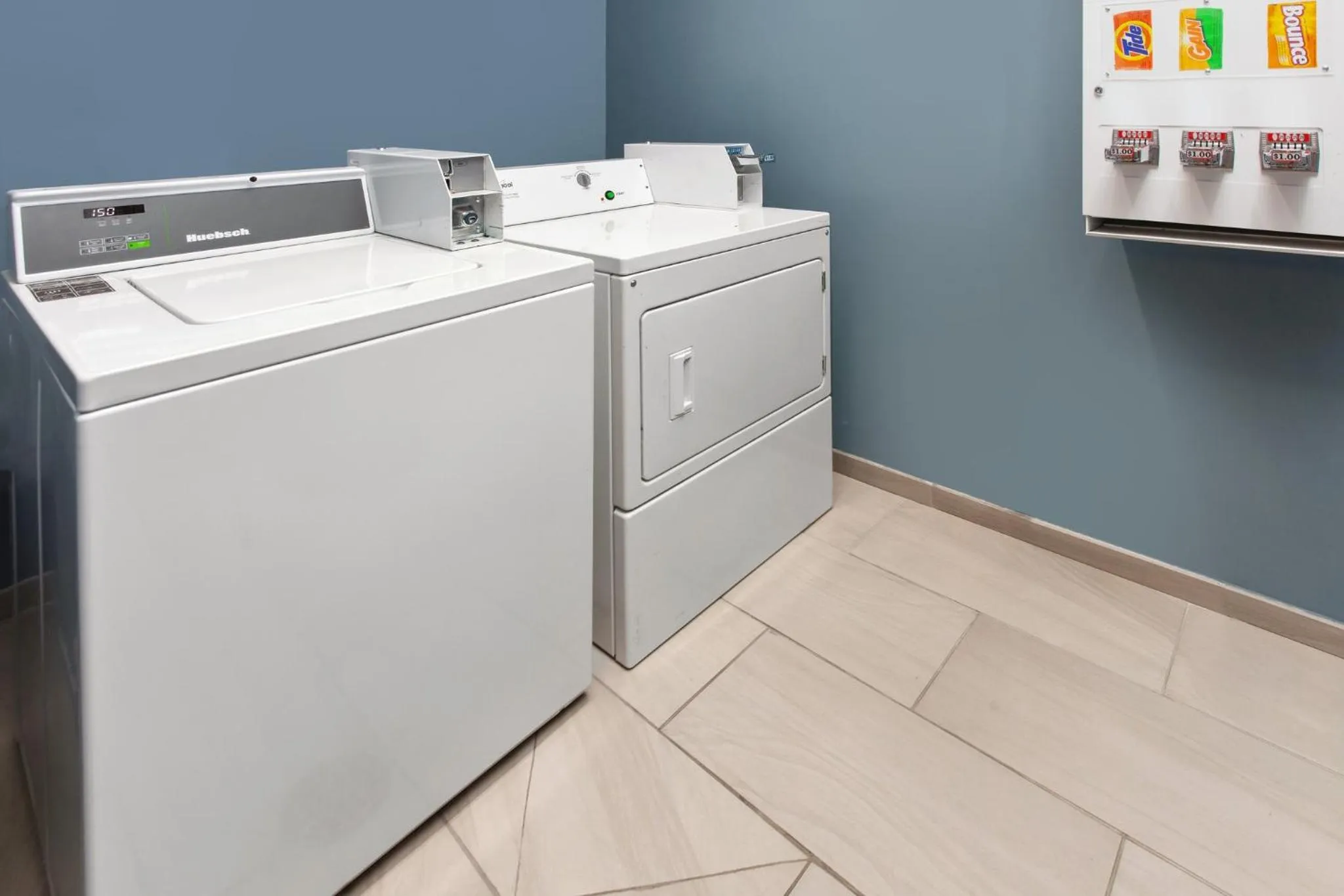 Other in Holiday Inn Express Cleveland Airport - Brook Park by IHG