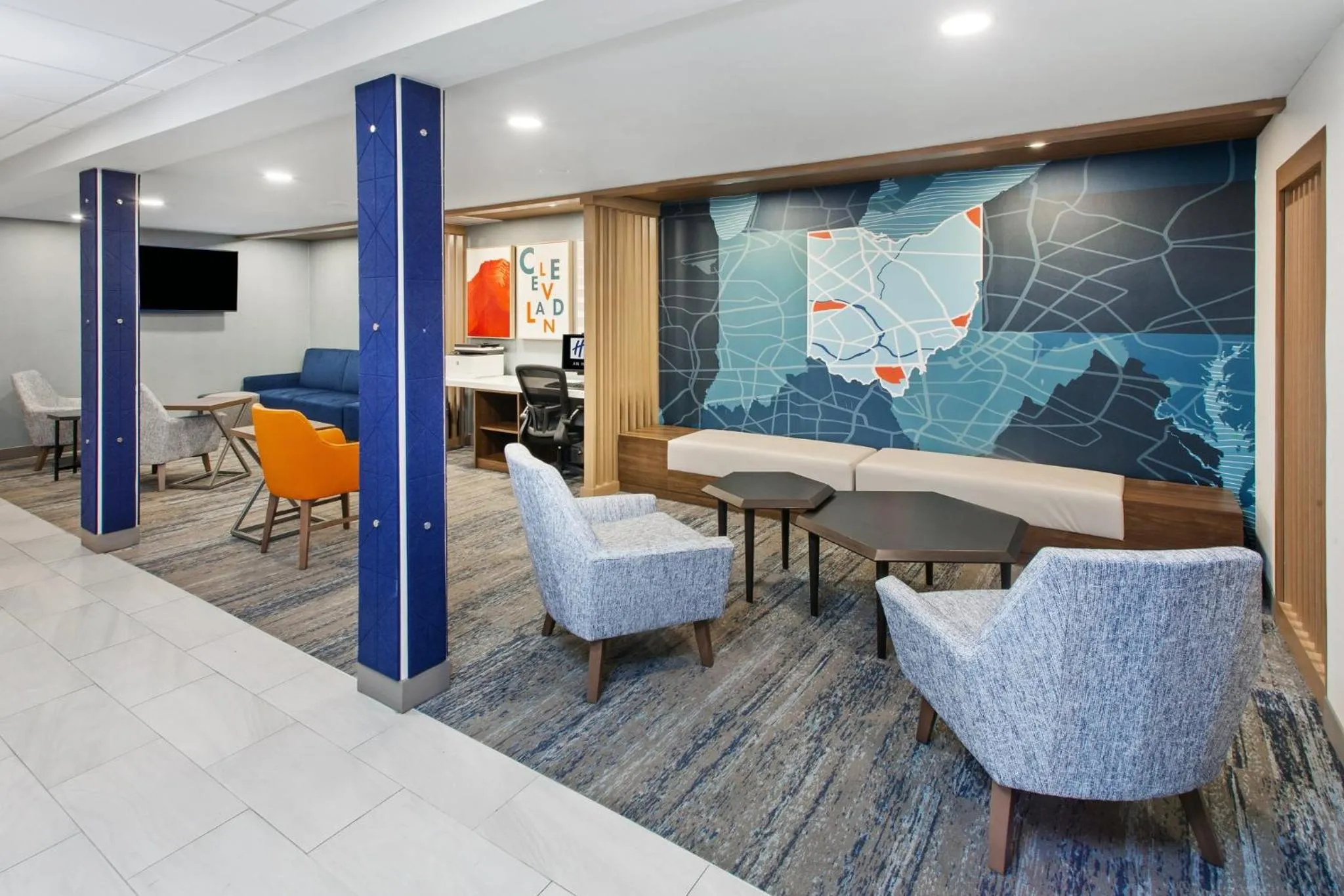 Property building in Holiday Inn Express Cleveland Airport - Brook Park by IHG