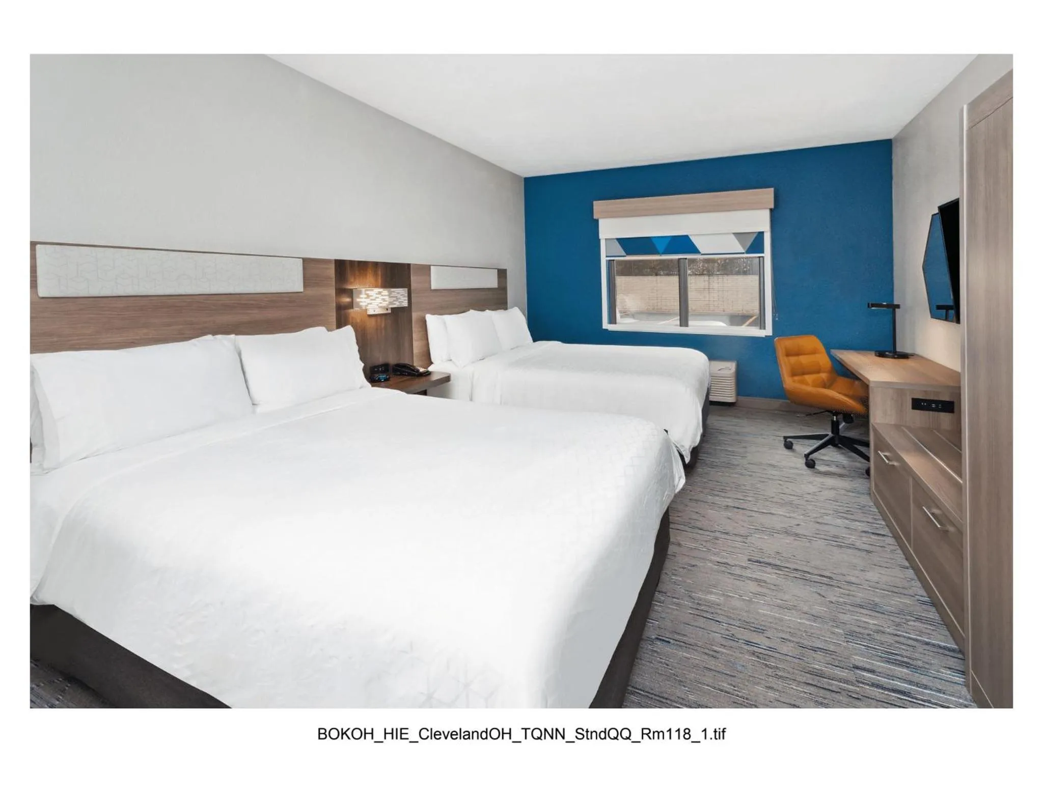 Bed in Holiday Inn Express Cleveland Airport - Brook Park by IHG