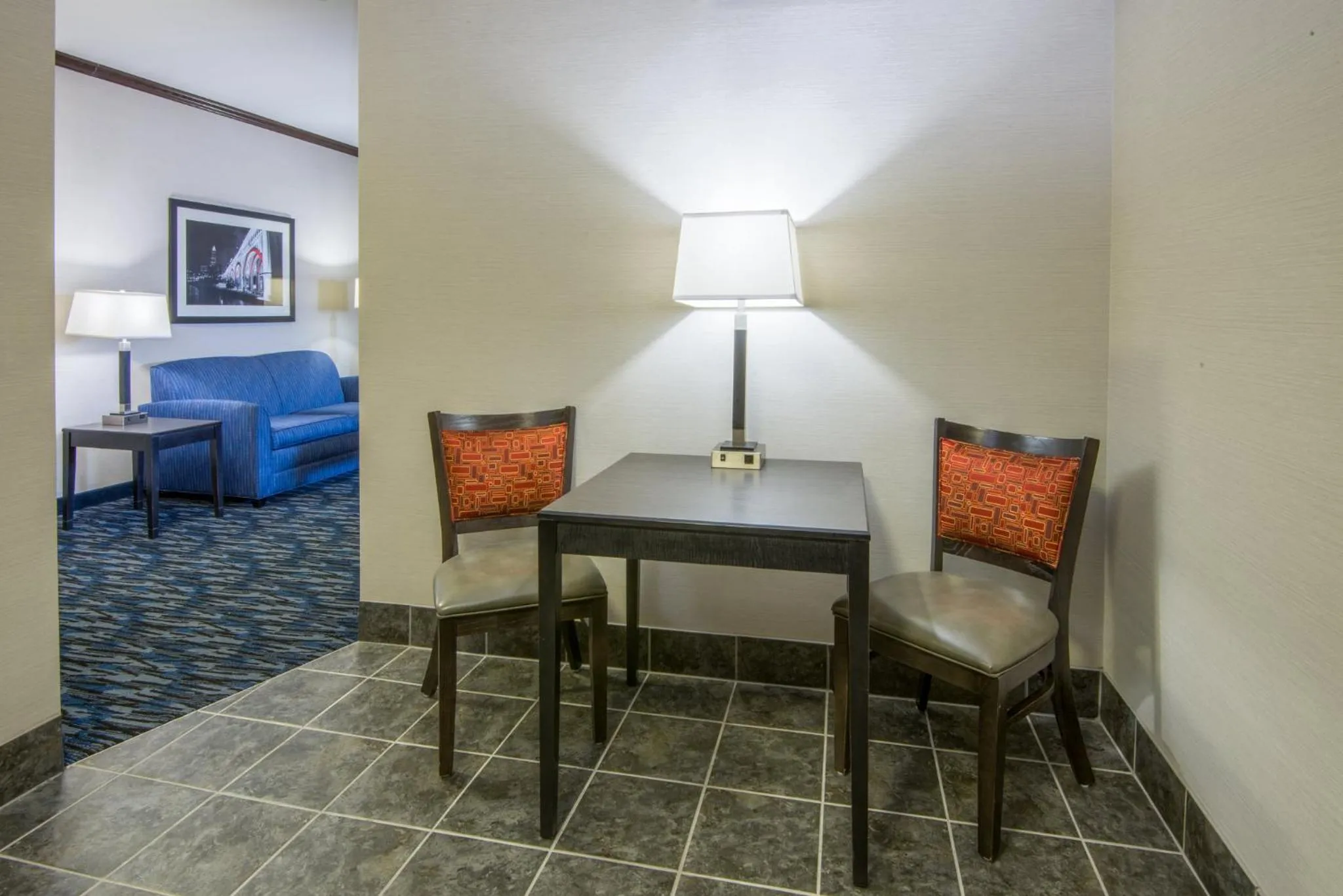 Bedroom, Bed in Holiday Inn Express Cleveland Airport - Brook Park by IHG