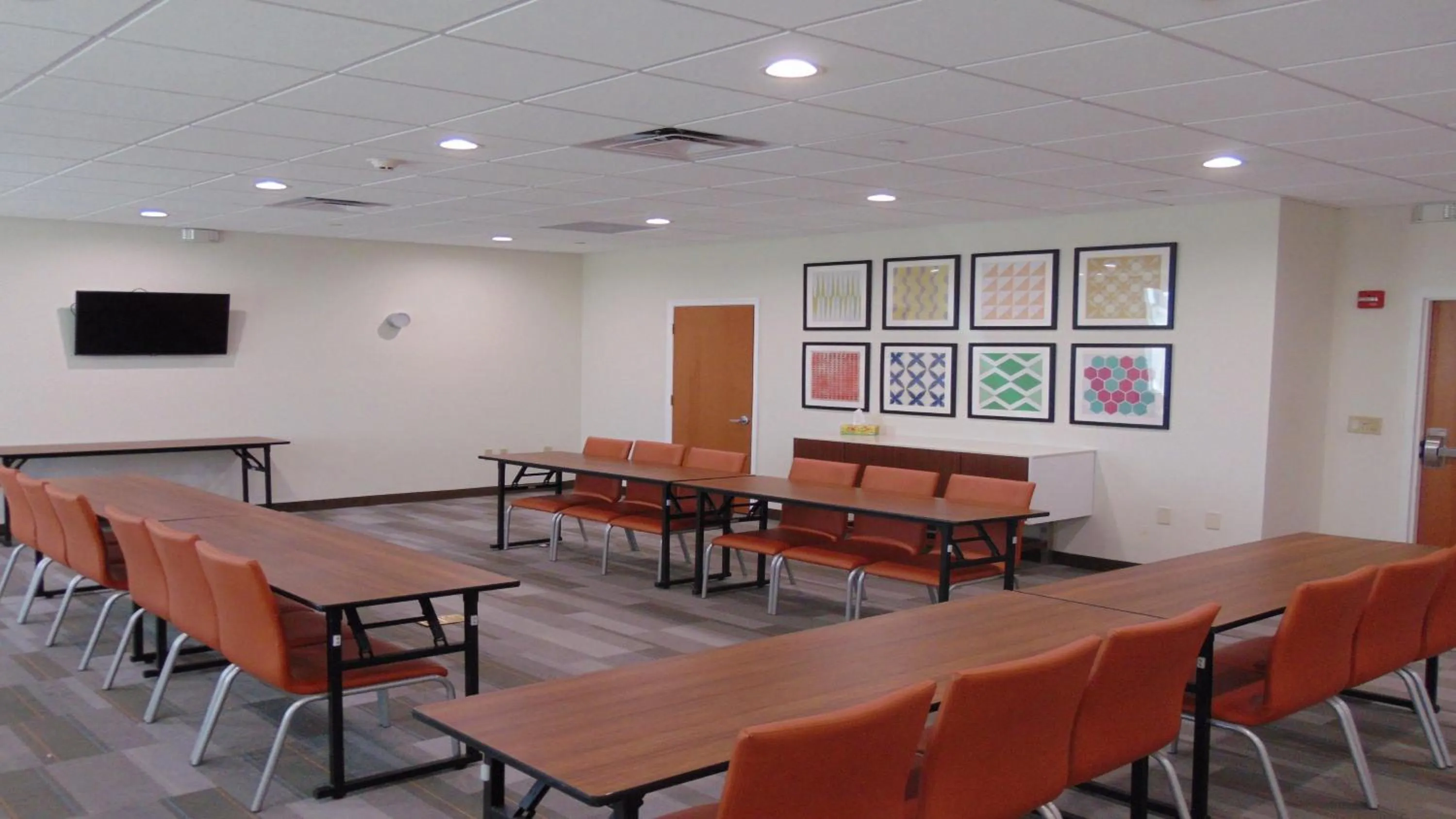 Meeting/conference room in Holiday Inn Express & Suites Boynton Beach by IHG