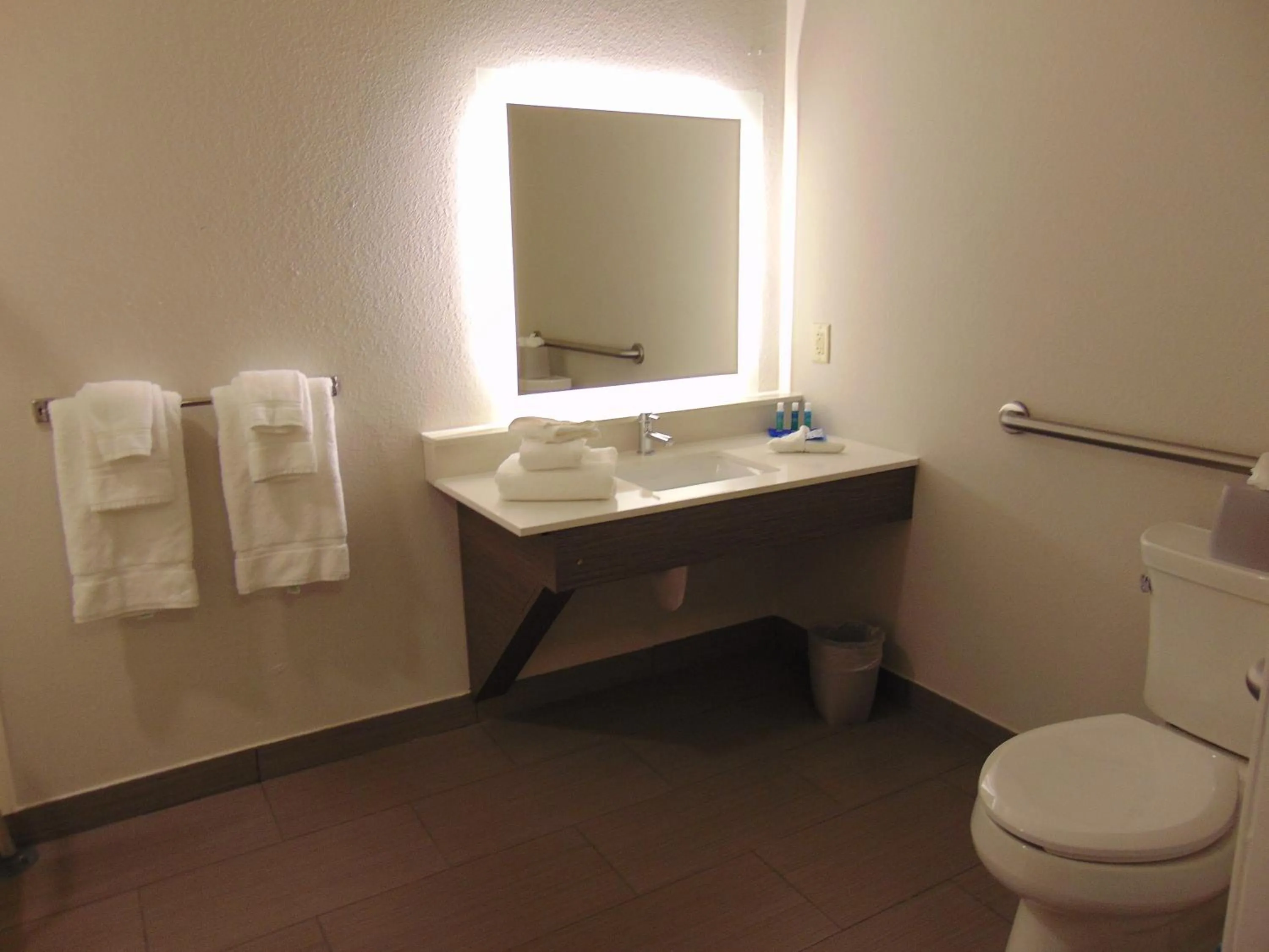 Standard Room with Two Queen Beds - Communications Accessible Tub in Holiday Inn Express & Suites Boynton Beach by IHG