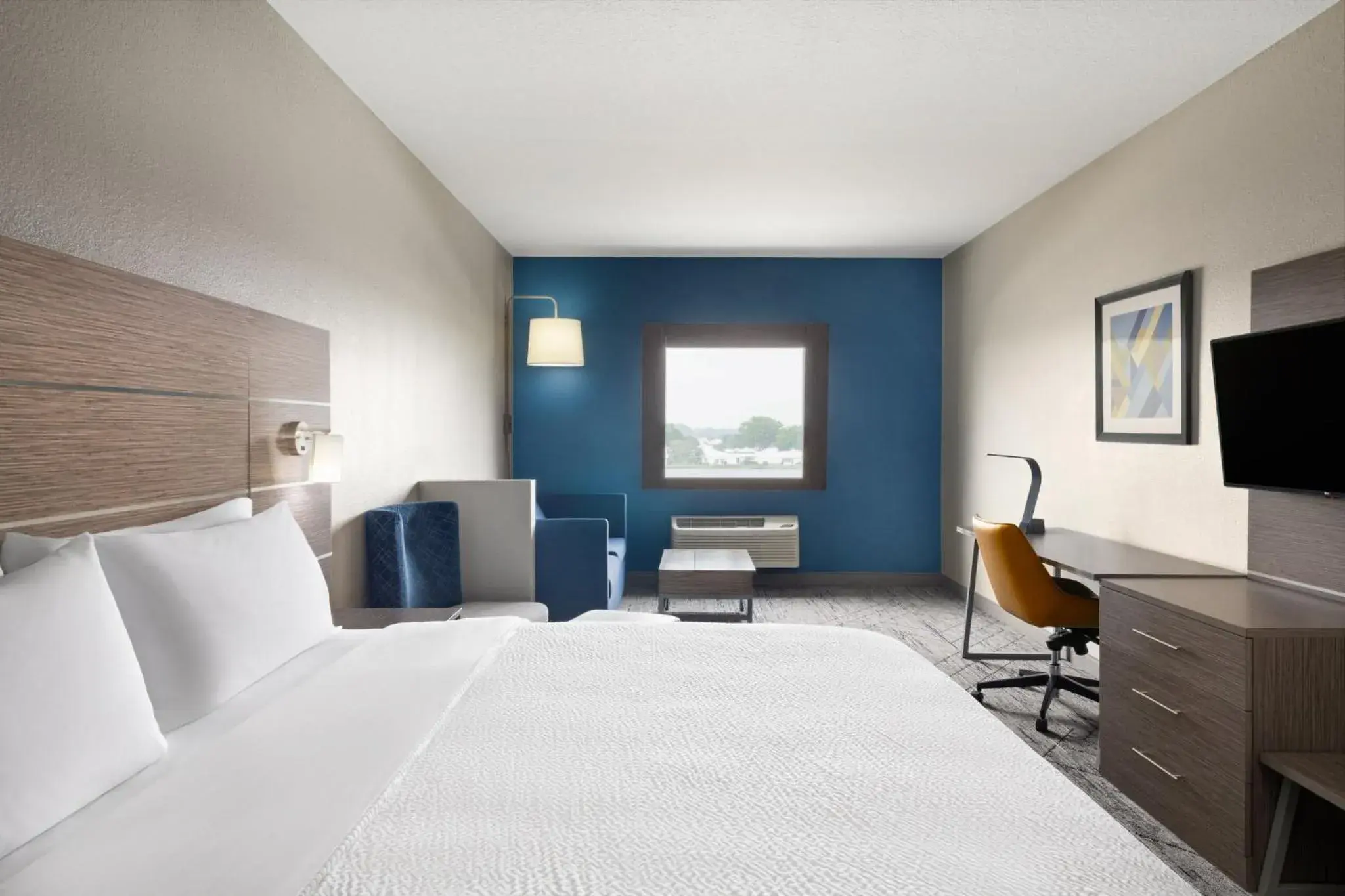 King Suite in Holiday Inn Express & Suites Boynton Beach by IHG King Suite in Holiday Inn Express & Suites Boynton Beach by IHG