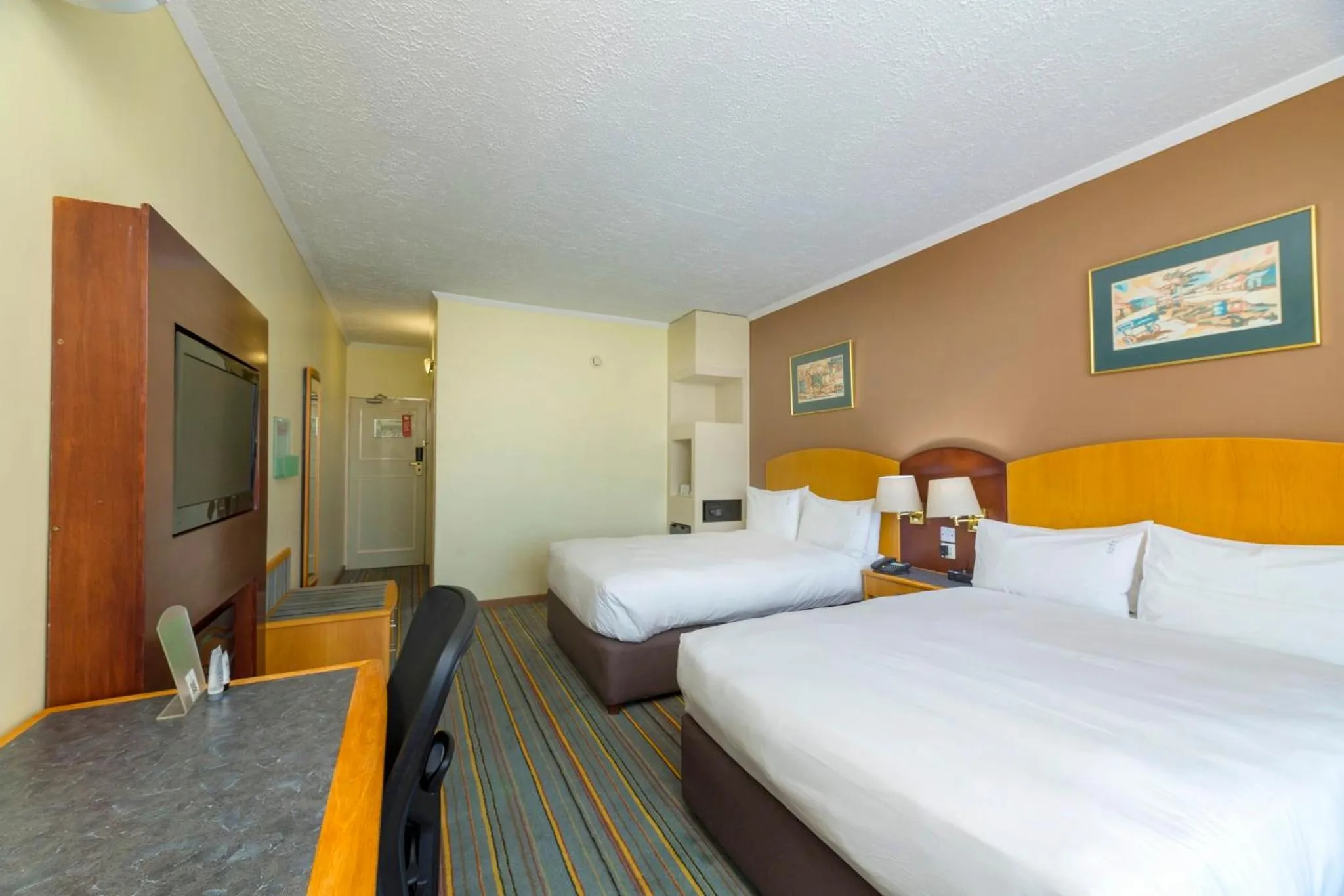 Photo of the whole room, Bed in Holiday Inn - Bulawayo by IHG