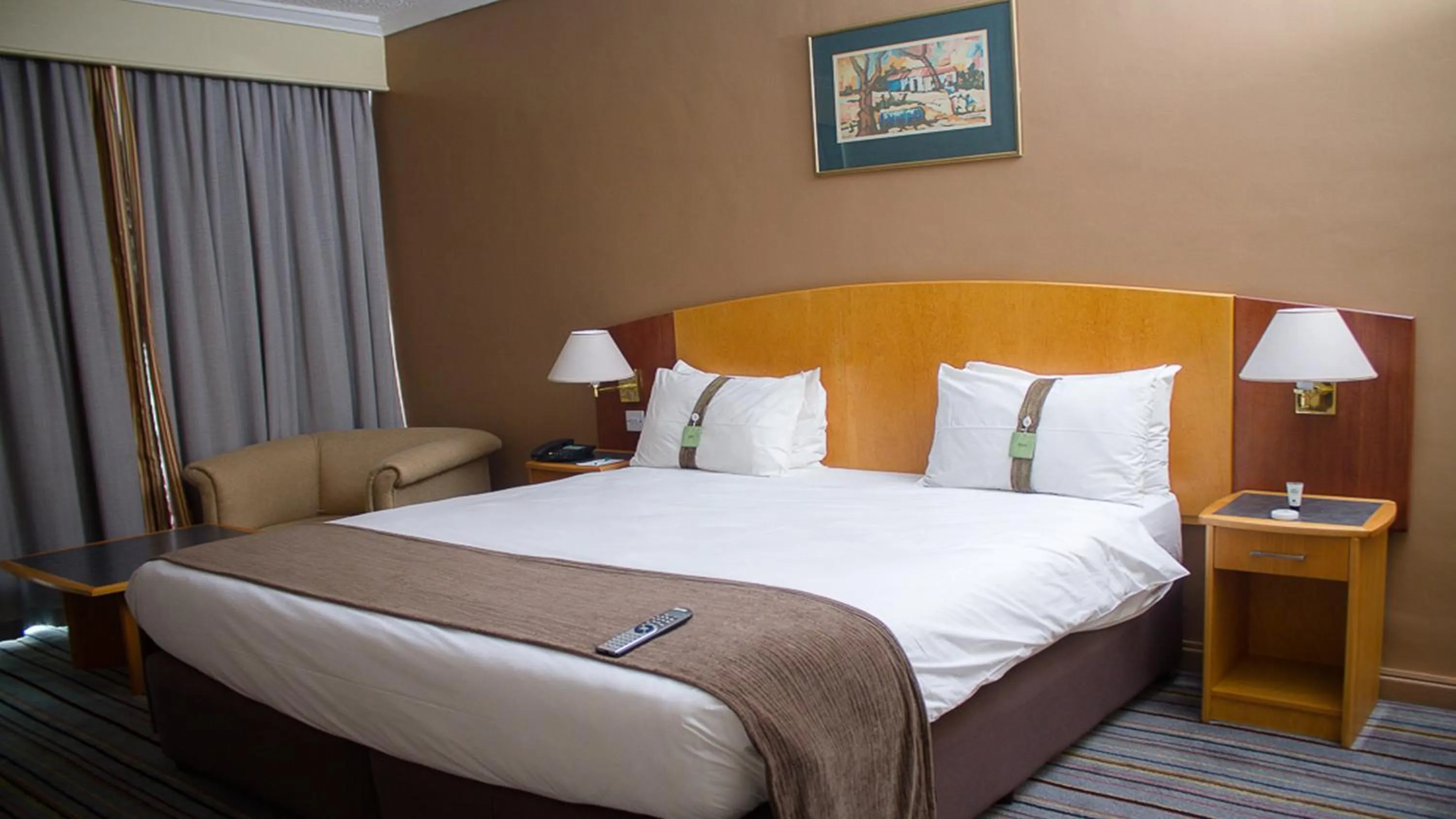 Photo of the whole room, Bed in Holiday Inn - Bulawayo by IHG