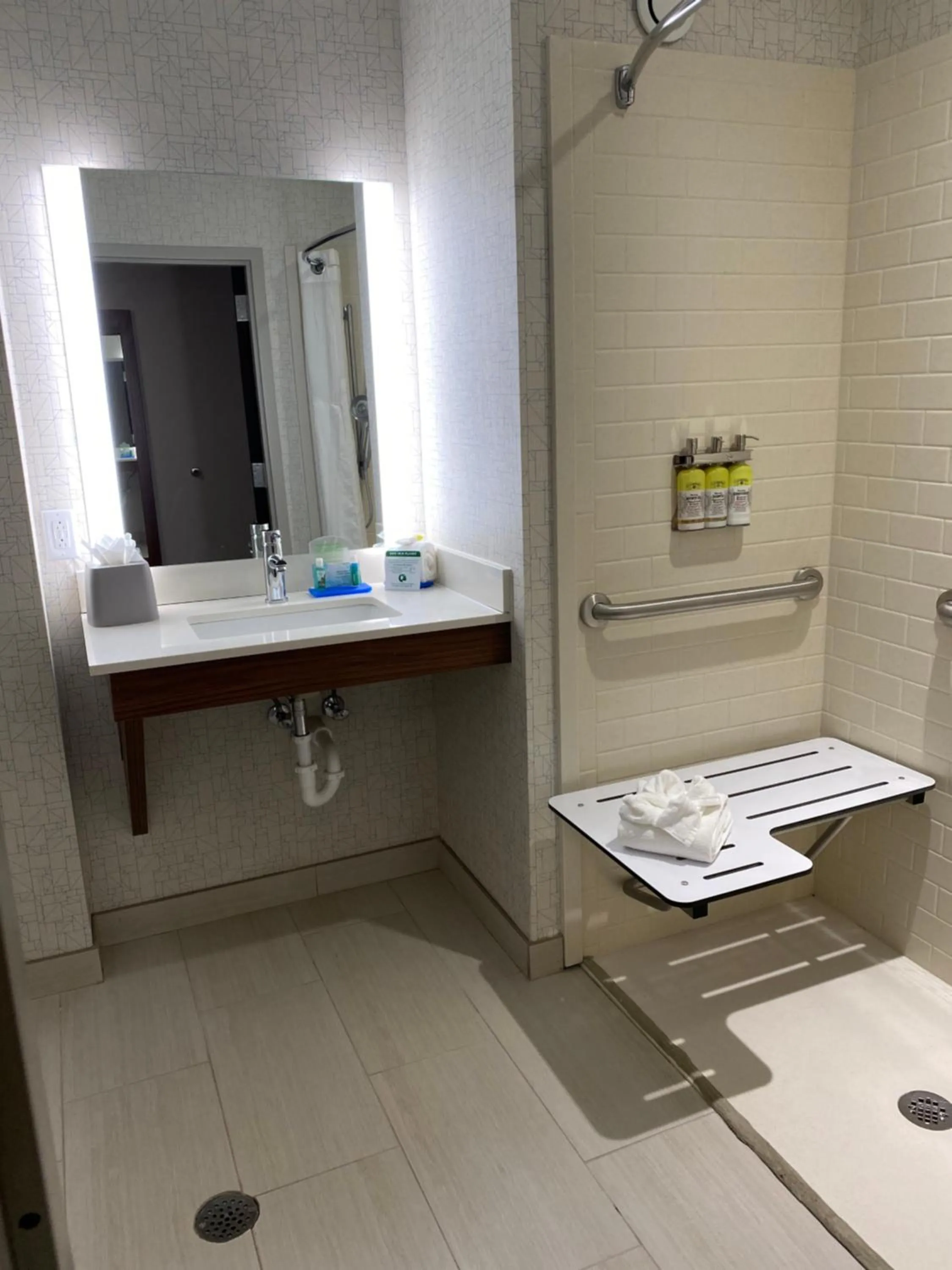 Bathroom in Holiday Inn Express Columbia by IHG