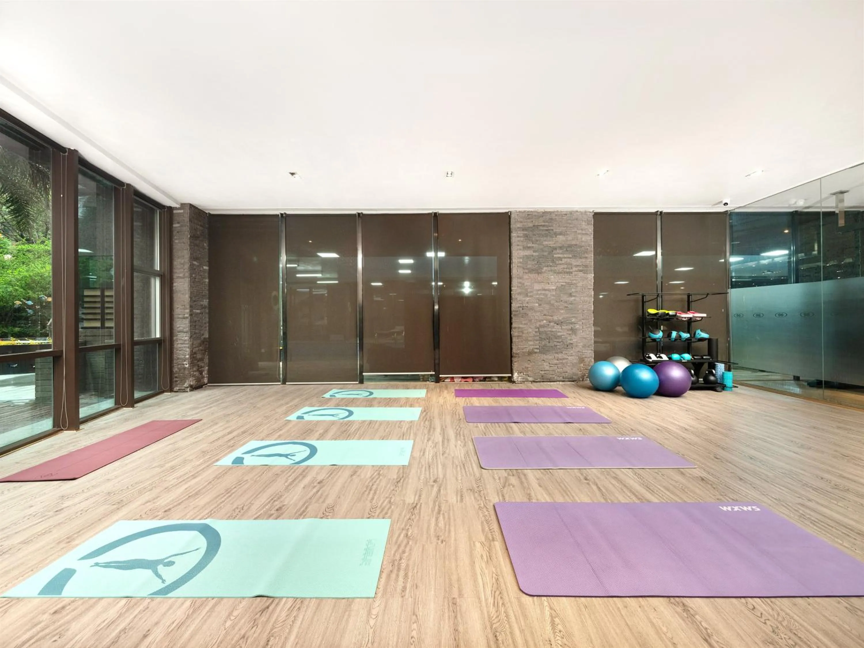 Fitness centre/facilities in Holiday Inn Chengdu High-Tech Center by IHG