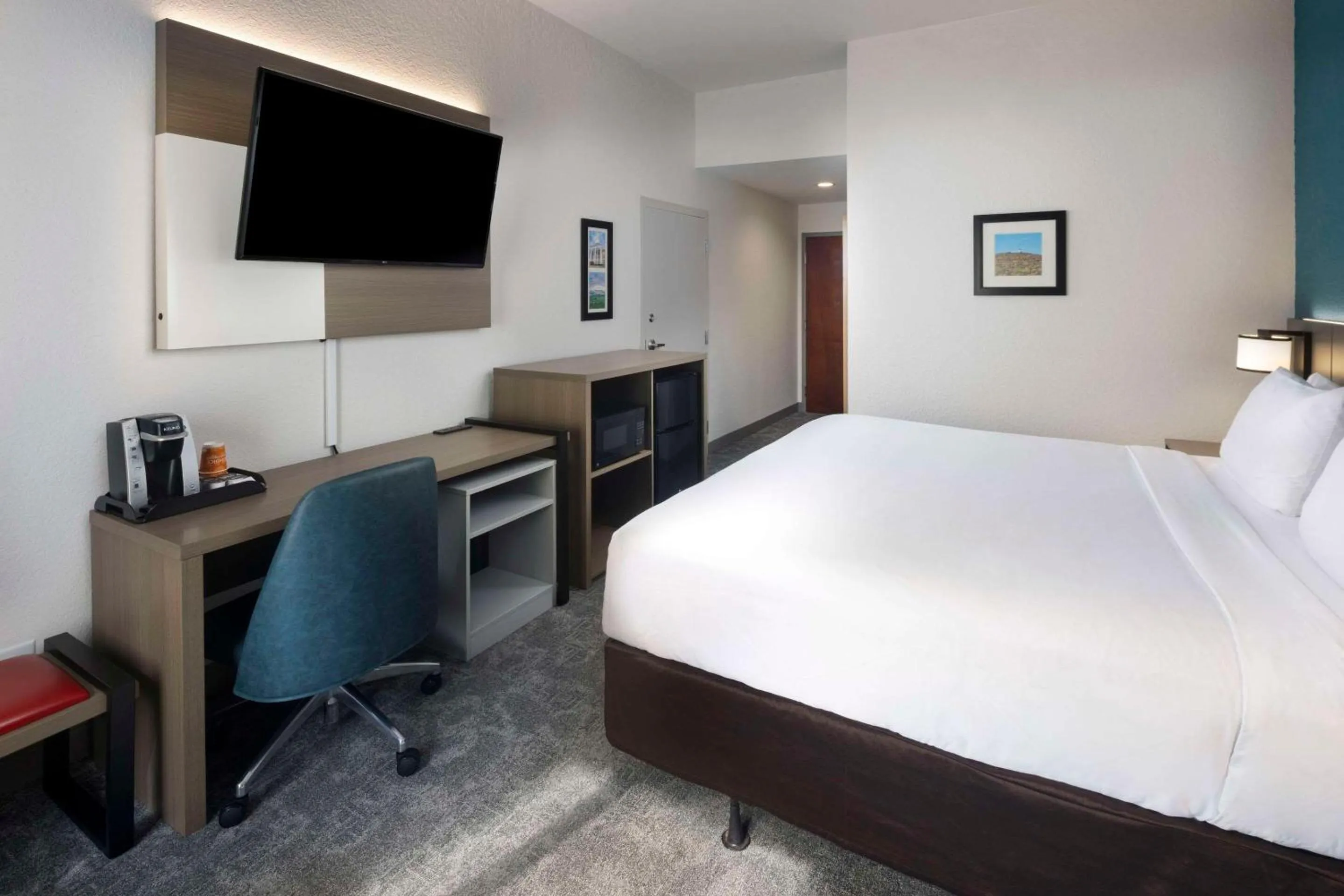 Bedroom, Bed in Comfort Inn & Suites Dahlonega University Area