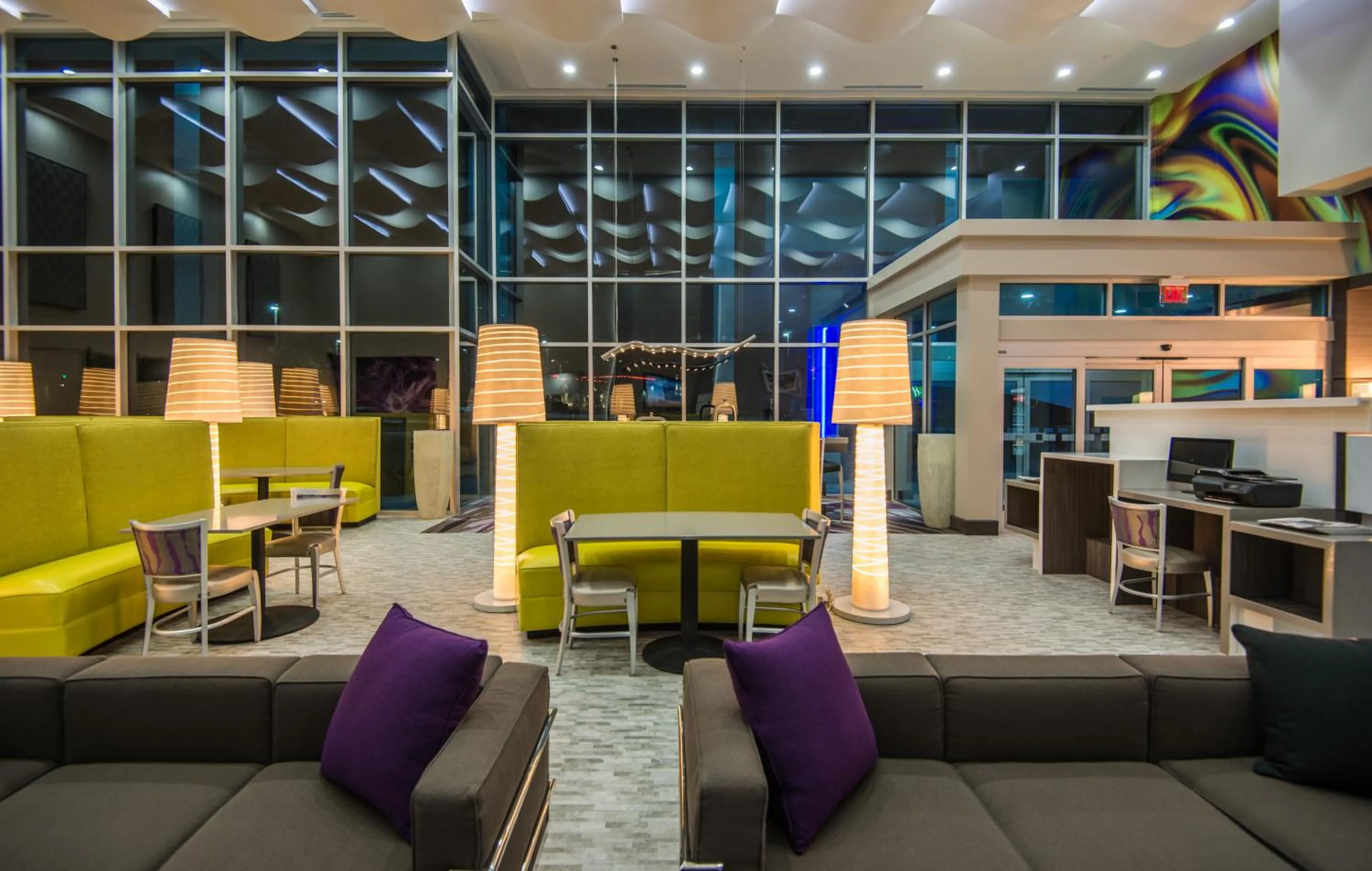 Lobby or reception in Holiday Inn Express & Suites Garland E - Lake Hubbard I30 by IHG