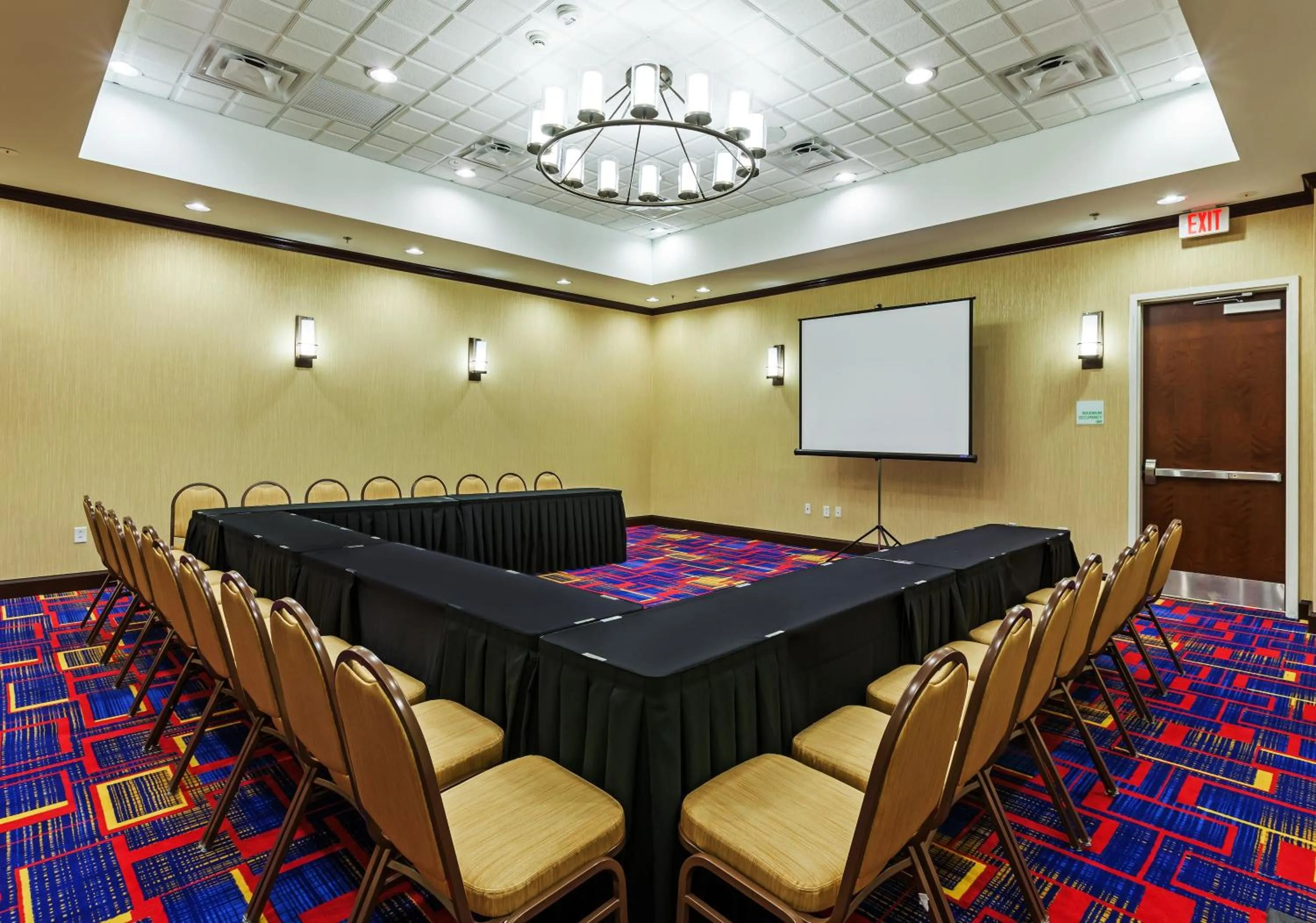Meeting/conference room in Clarion Hotel The Colony - Plano West