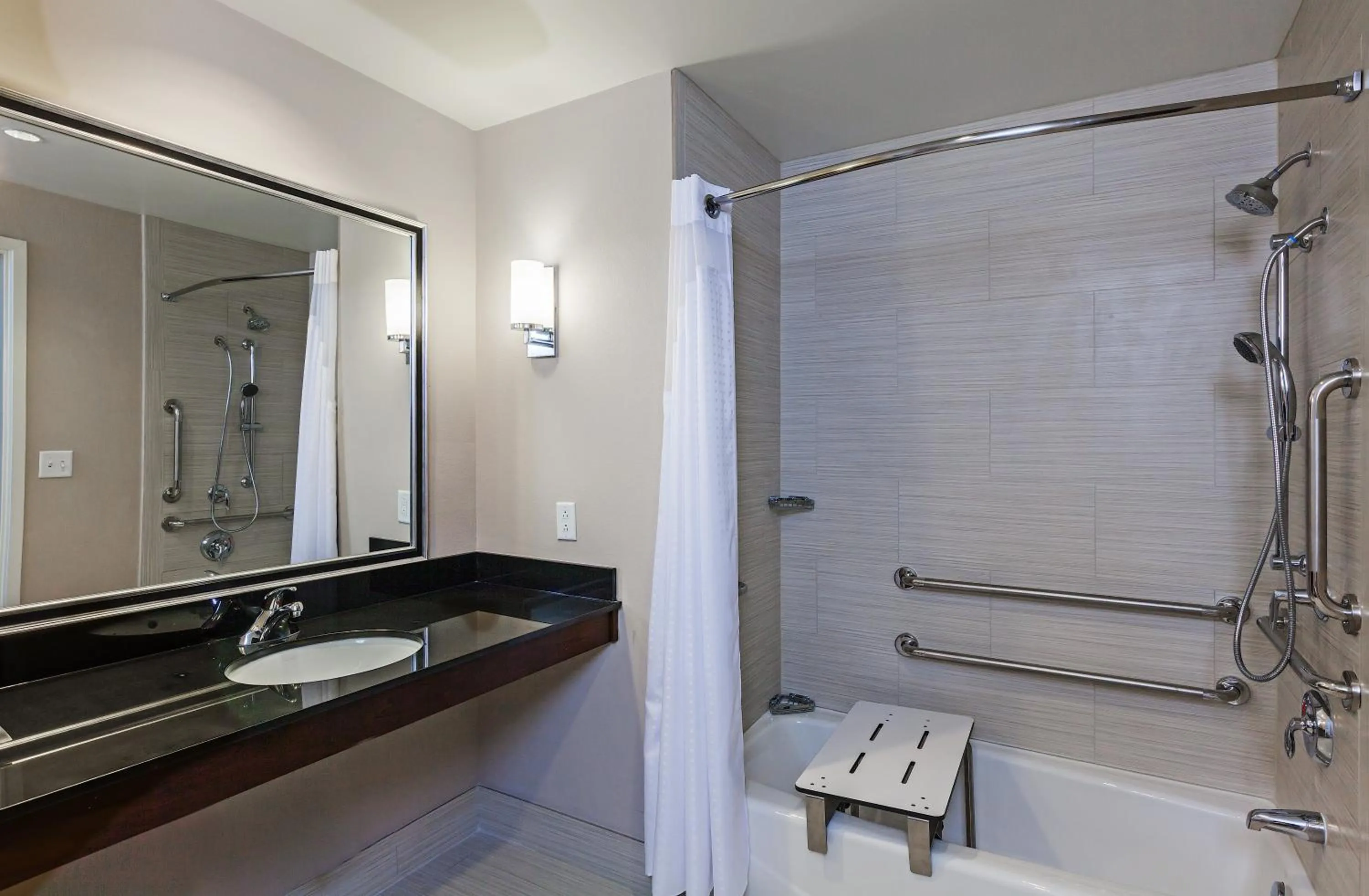 Bathroom in Clarion Hotel The Colony - Plano West