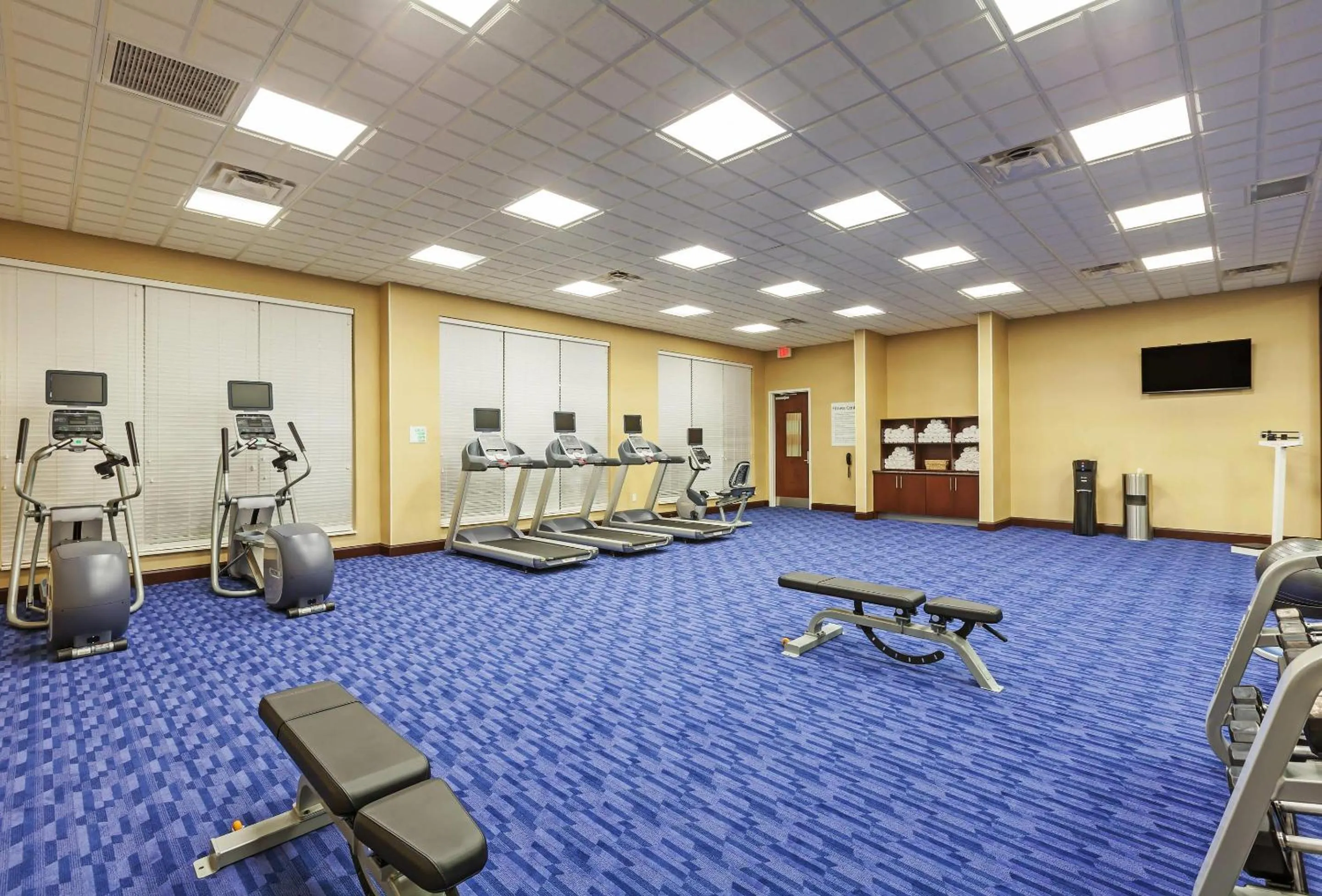 Fitness centre/facilities in Clarion Hotel The Colony - Plano West