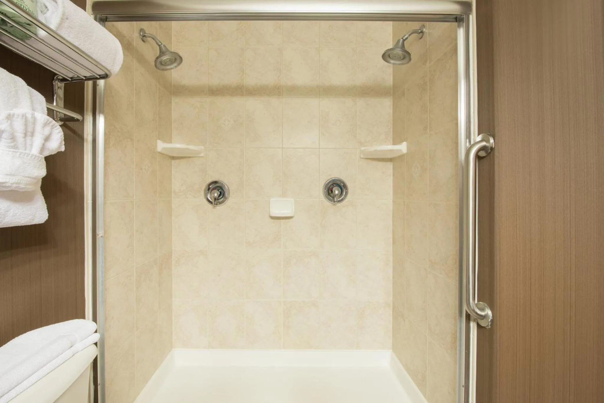 Bathroom in Holiday Inn Express & Suites Douglas by IHG