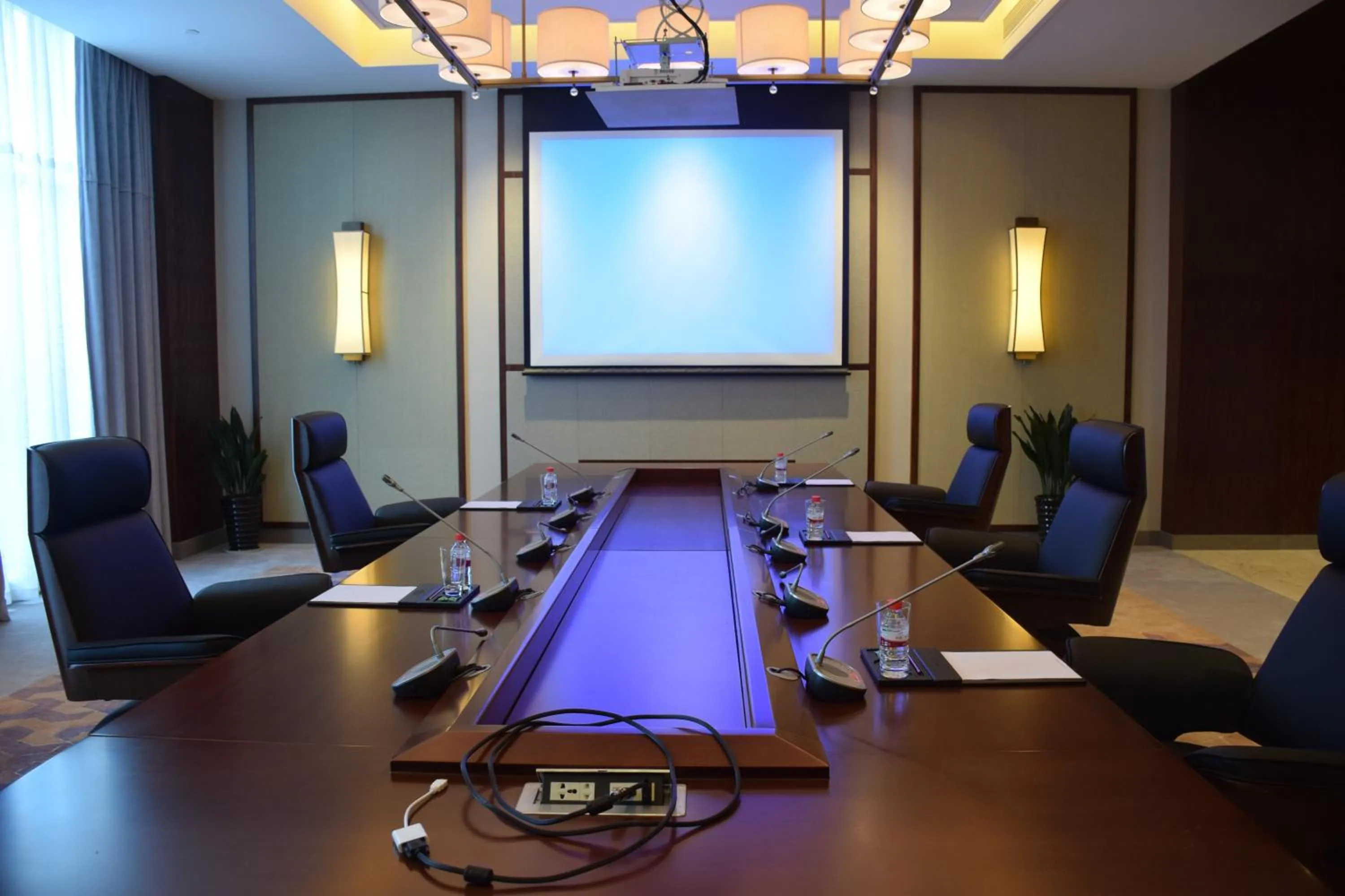 Meeting/conference room in Howard Johnson Neodalle Resort Zhangjiajie