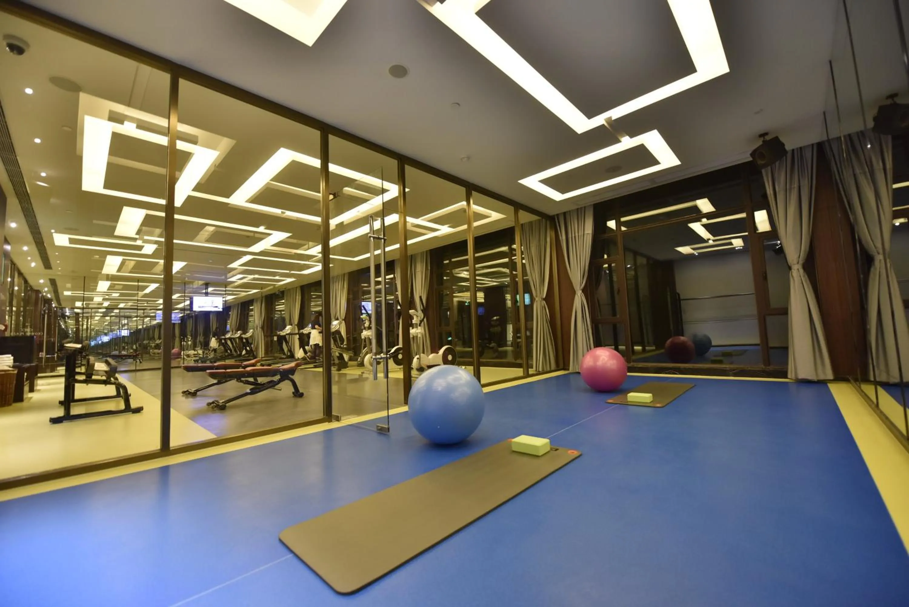 Fitness centre/facilities in Howard Johnson Neodalle Resort Zhangjiajie