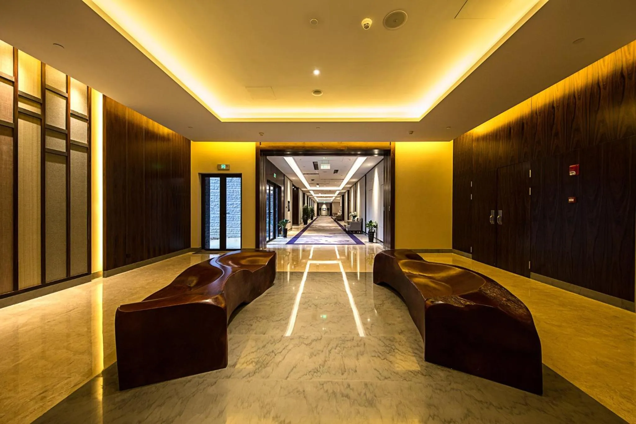 Meeting/conference room in Howard Johnson Neodalle Resort Zhangjiajie