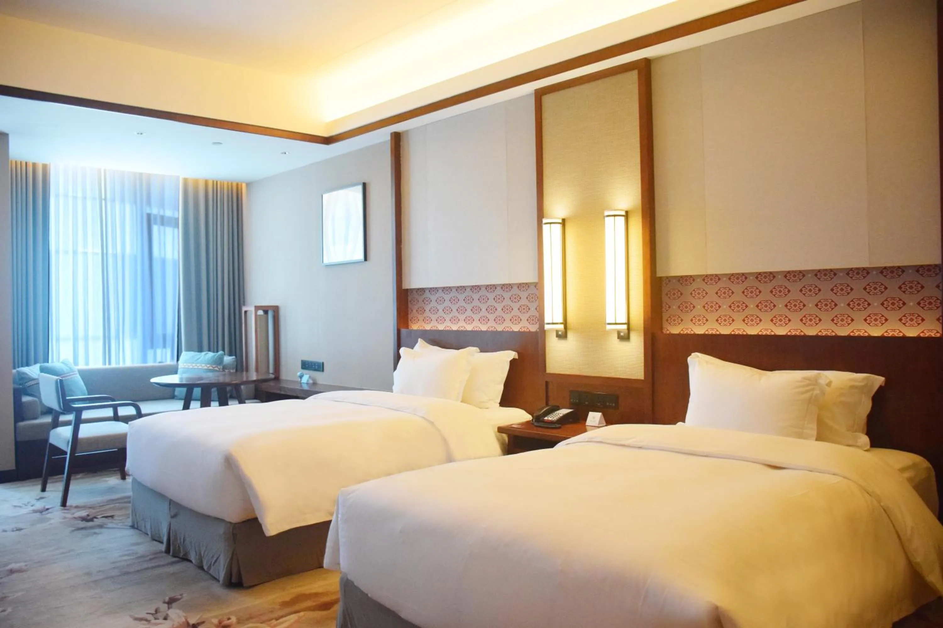 Photo of the whole room, Bed in Howard Johnson Neodalle Resort Zhangjiajie