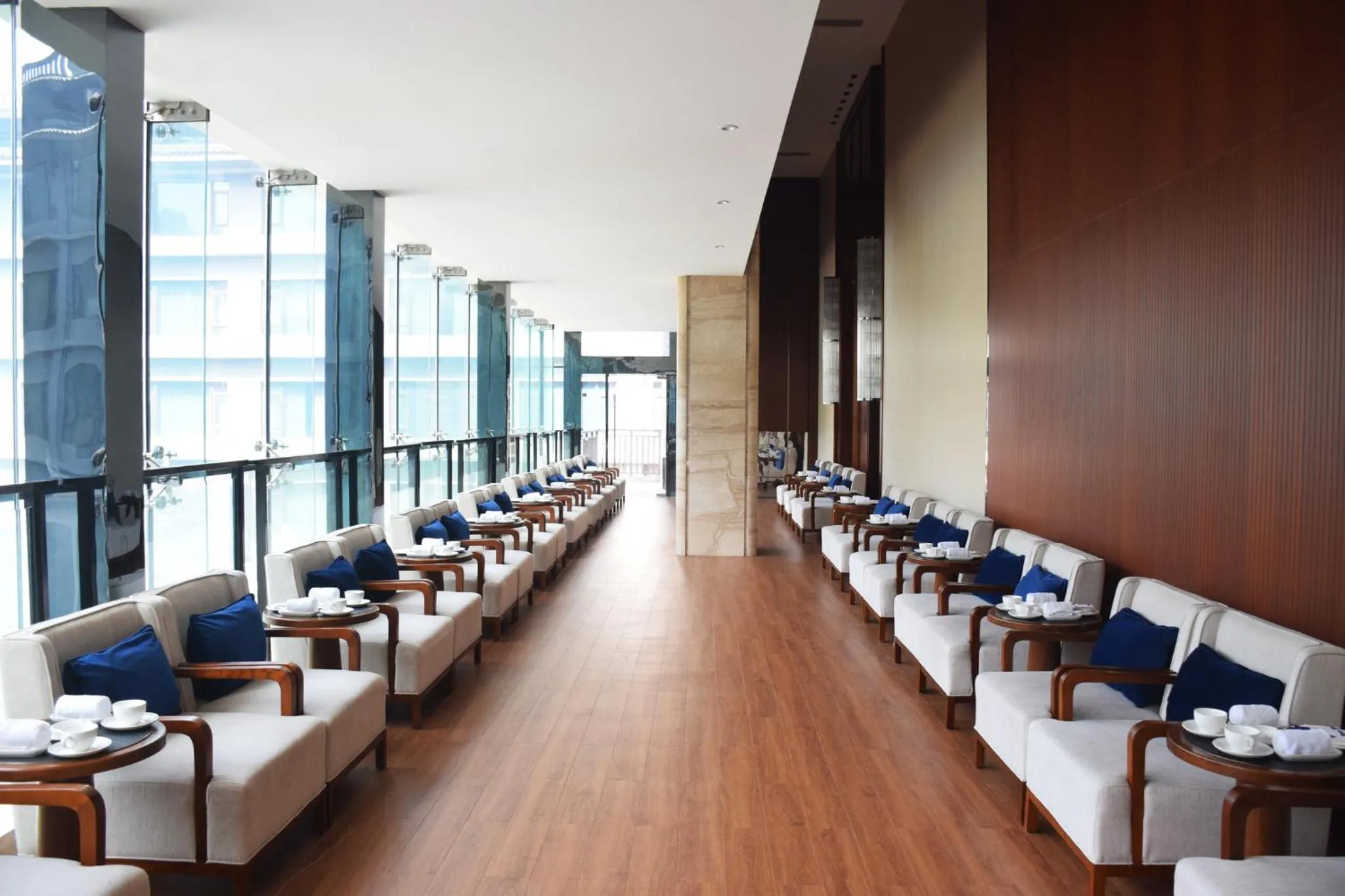 Restaurant/places to eat in Howard Johnson Neodalle Resort Zhangjiajie