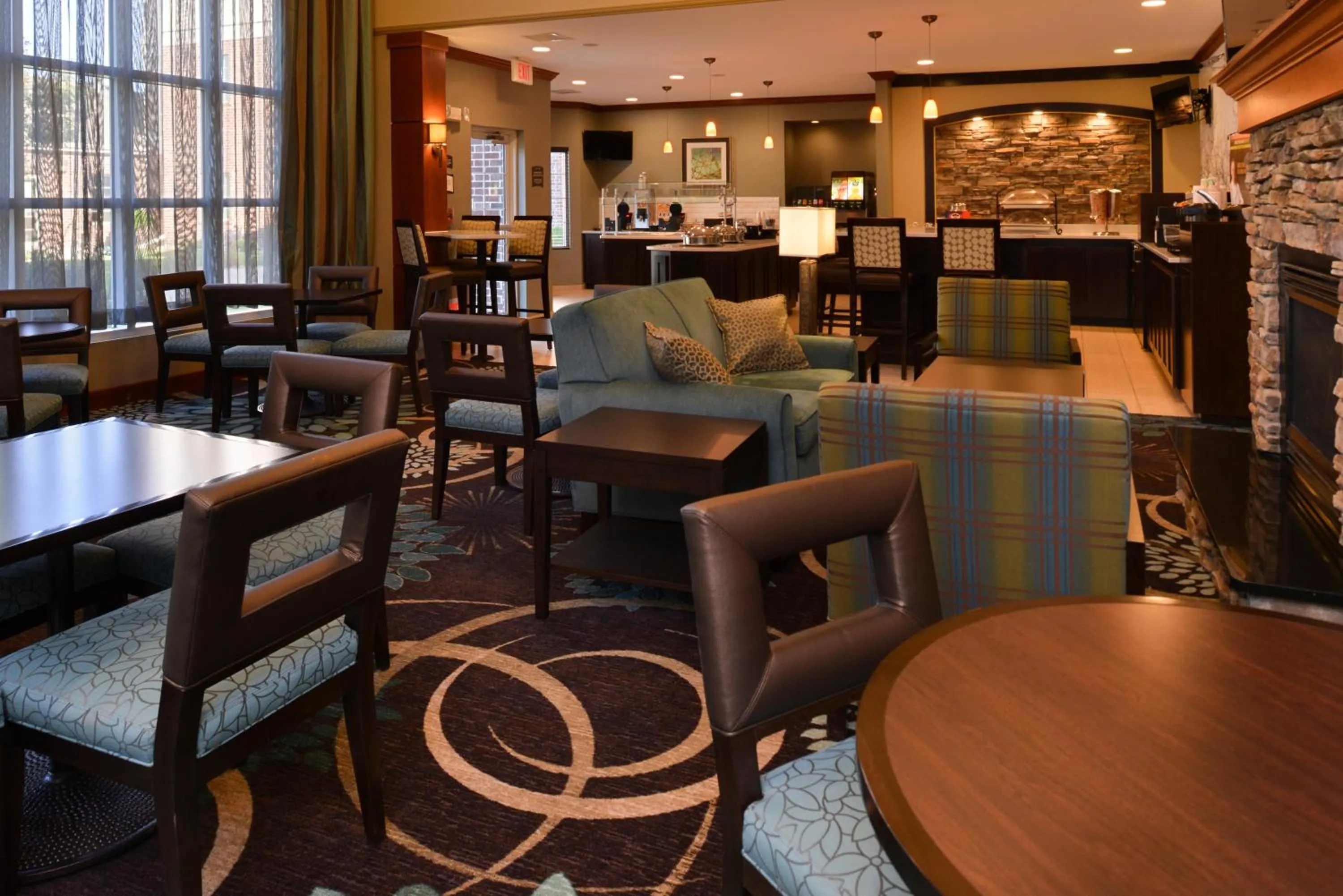 Restaurant/places to eat in Staybridge Suites Sioux Falls at Empire Mall by IHG