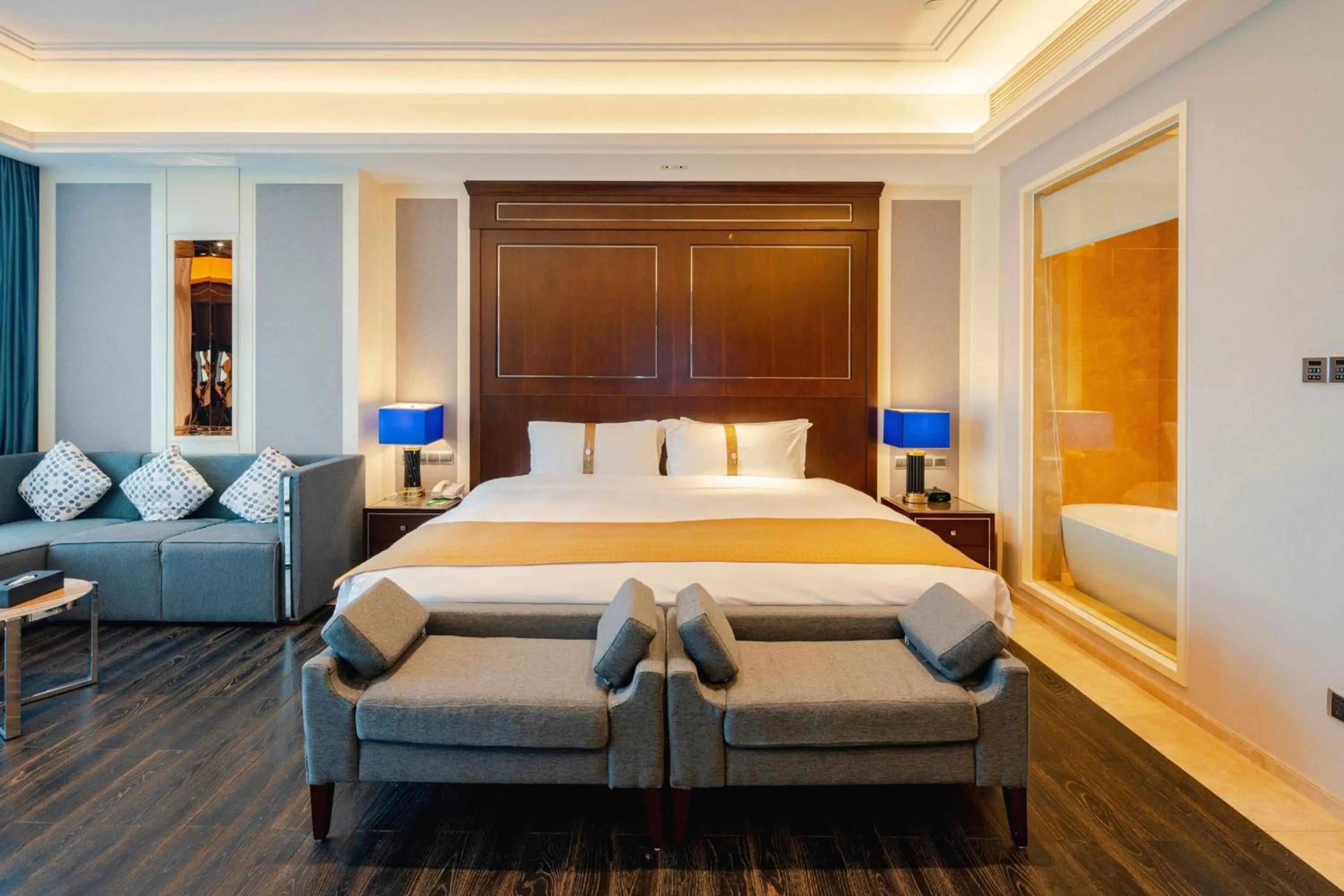 Photo of the whole room in Holiday Inn Haikou West Coast by IHG