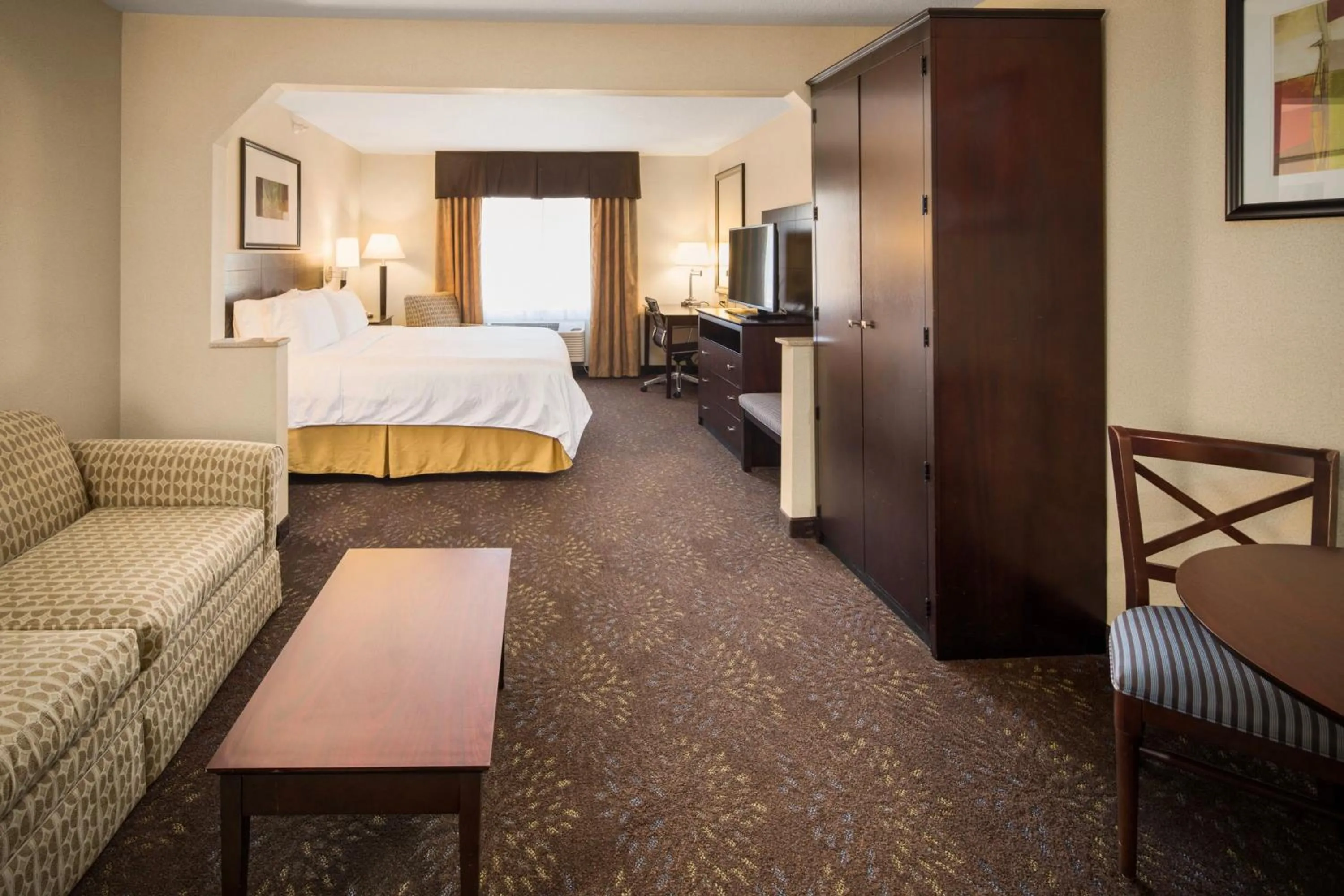 Photo of the whole room, Bed in AmericInn by Wyndham Hill City Mt Rushmore