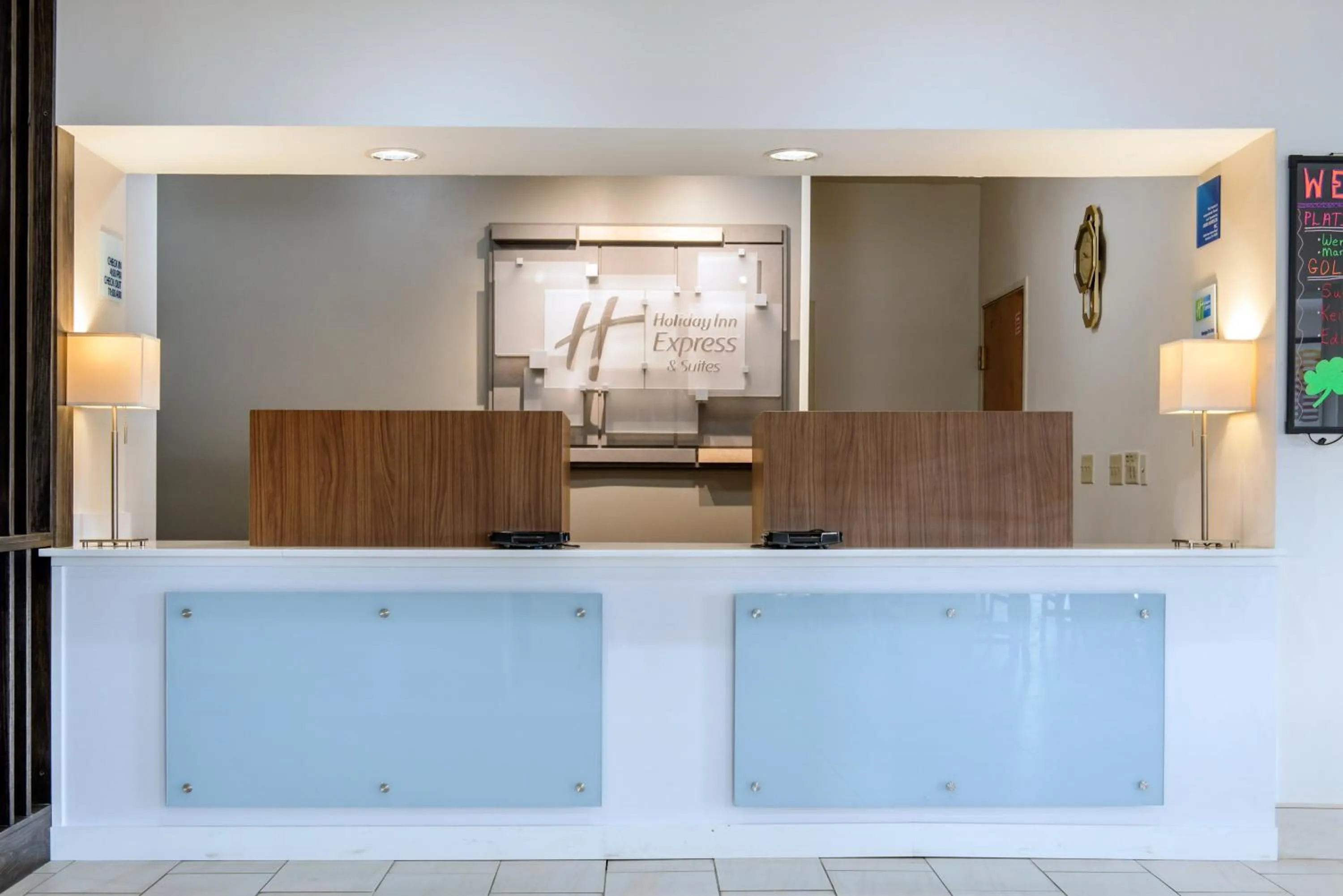 Property building in Holiday Inn Express & Suites Harrison by IHG