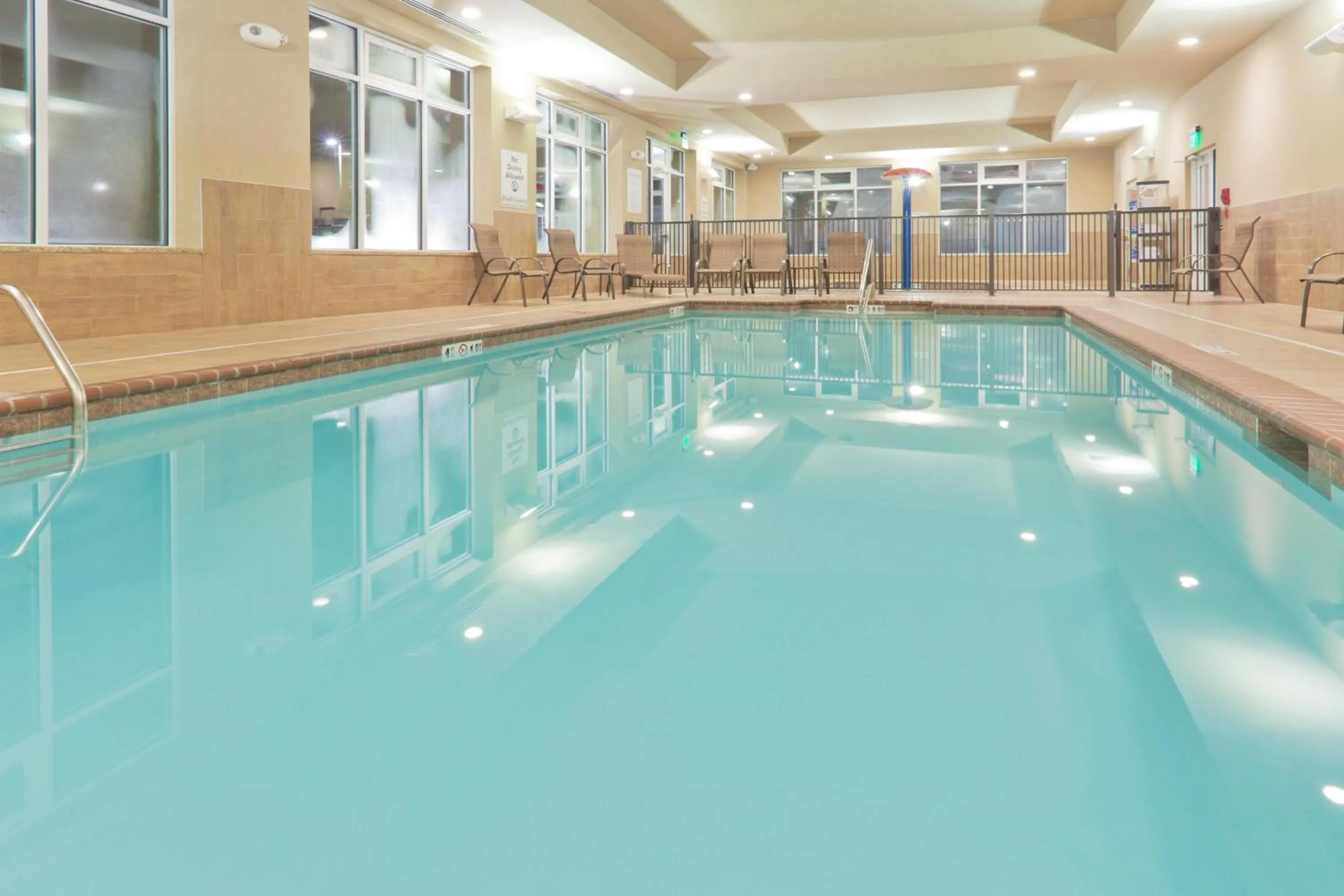 Swimming pool in Holiday Inn Jackson NW - Airport Road by IHG