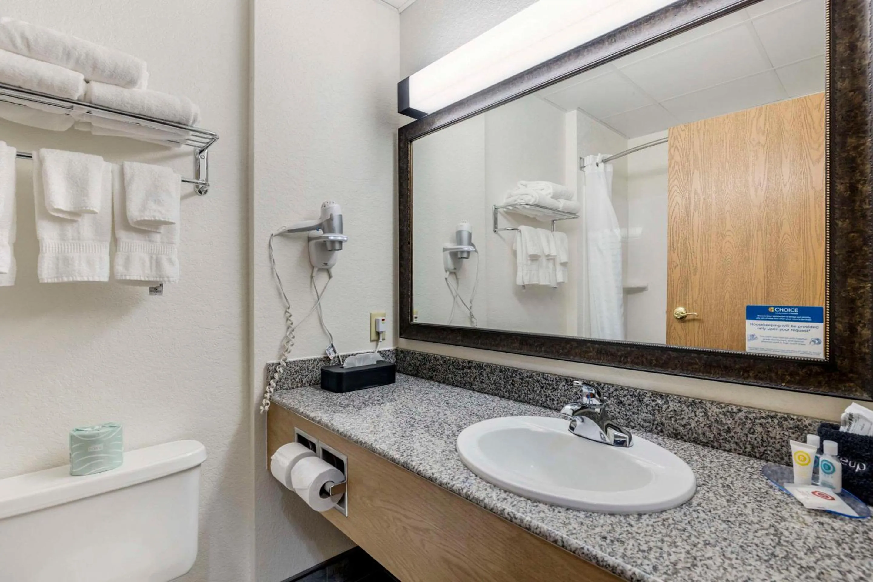 Bedroom in Comfort Inn & Suites Mt Rushmore