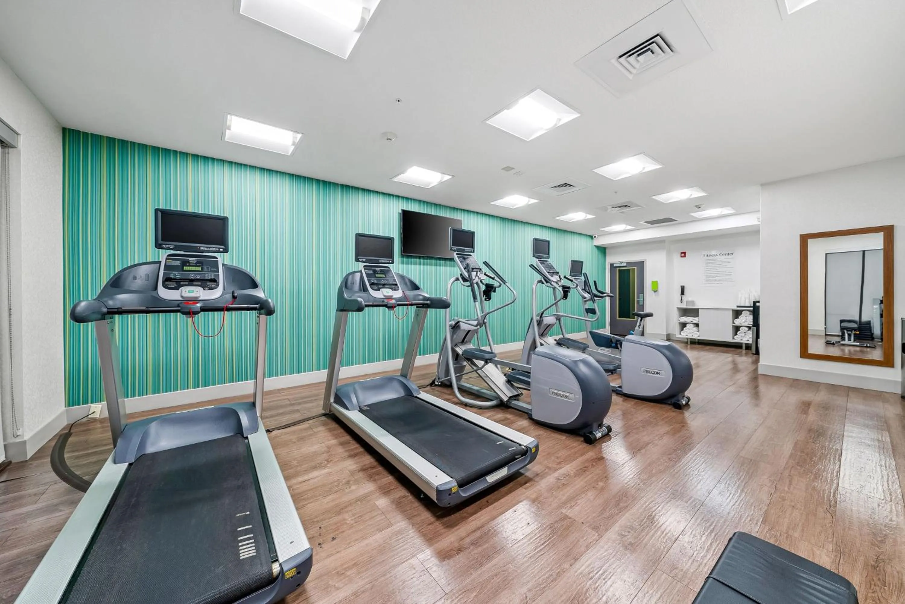 Fitness centre/facilities in Holiday Inn Express & Suites Lakeland South by IHG